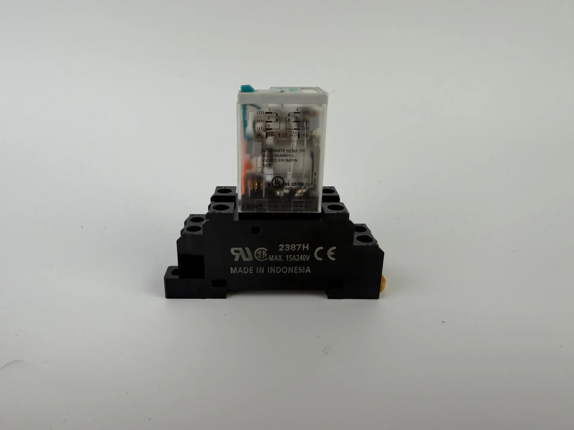 Magnecraft 782XBXM4L-24D Relay 24VDC + 2387H Base Socket Schneider Electric - Thumbnail 2