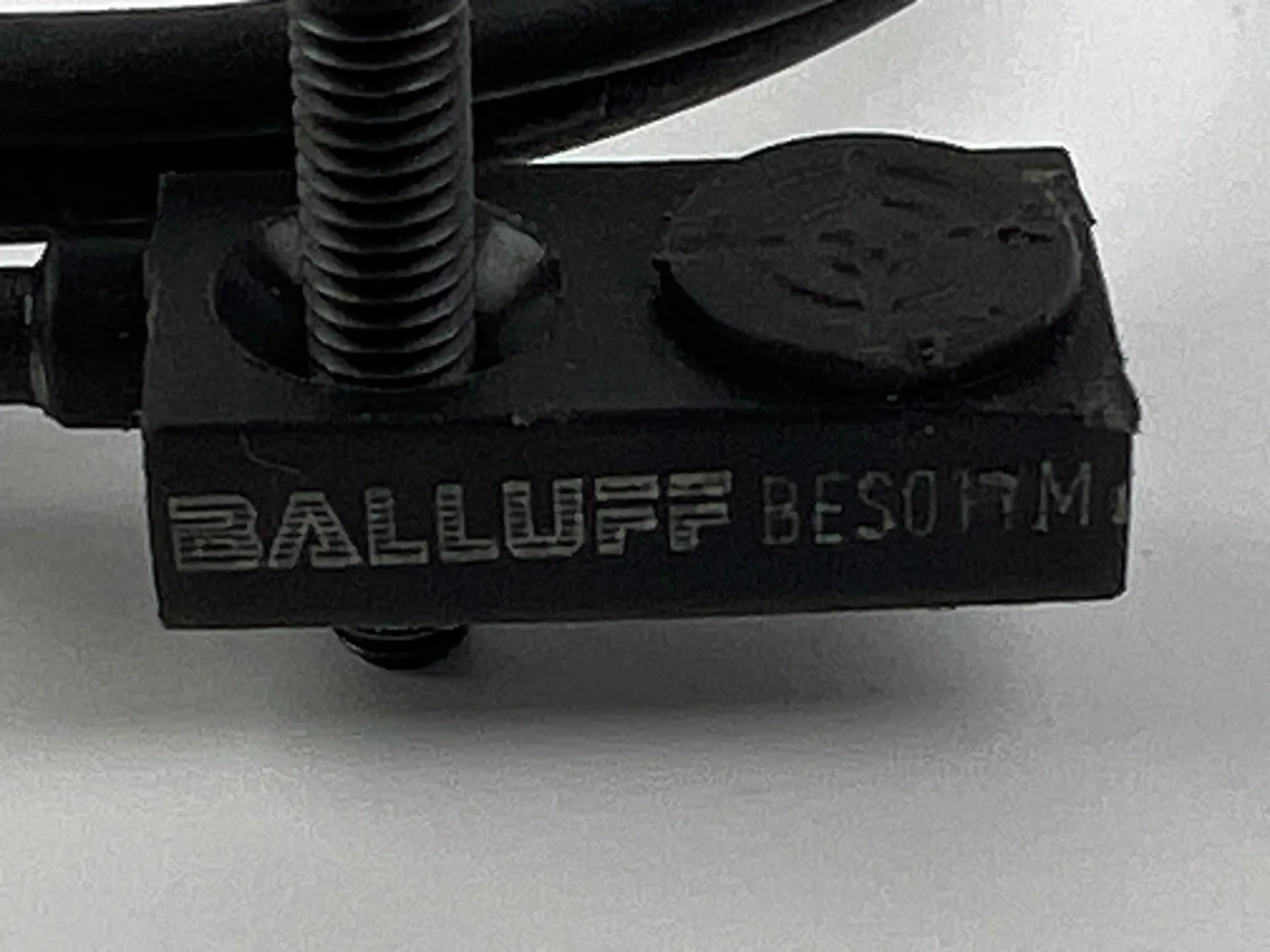 Balluff 2226CN Inductive Proximity Sensor, 30cm Cable - Thumbnail 3