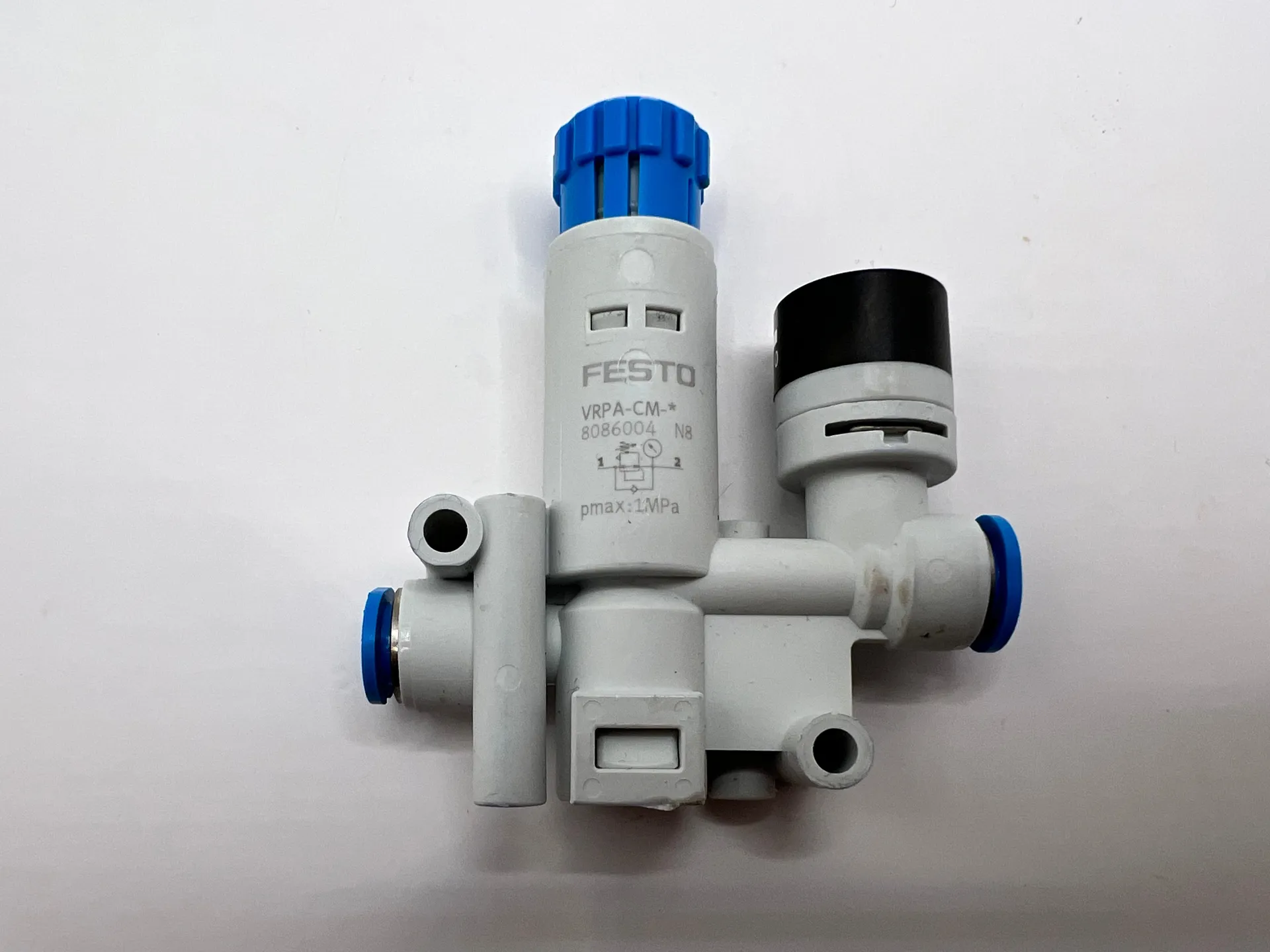 Festo VRPA-CM Pressure Regulator 8086004 - Image 1