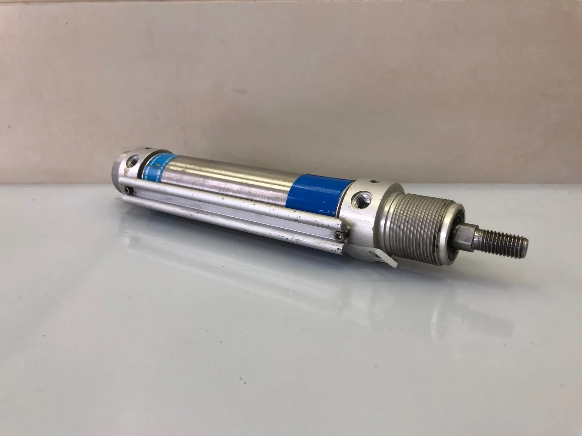FESTO, DSW-32-80PA , CYLINDER, DOUBLE ACTING, 10BAR/145PSI. - Thumbnail 4