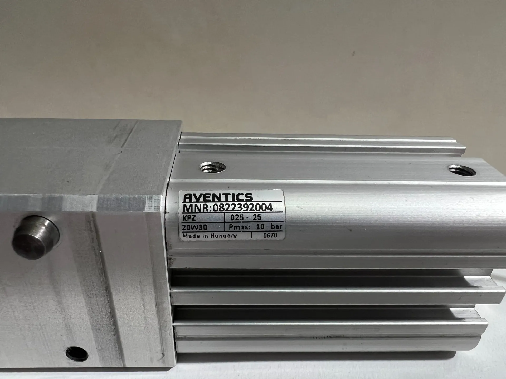 Aventics 0822392004 Pneumatic Cylinder with R412022860 Sensor - Thumbnail 4