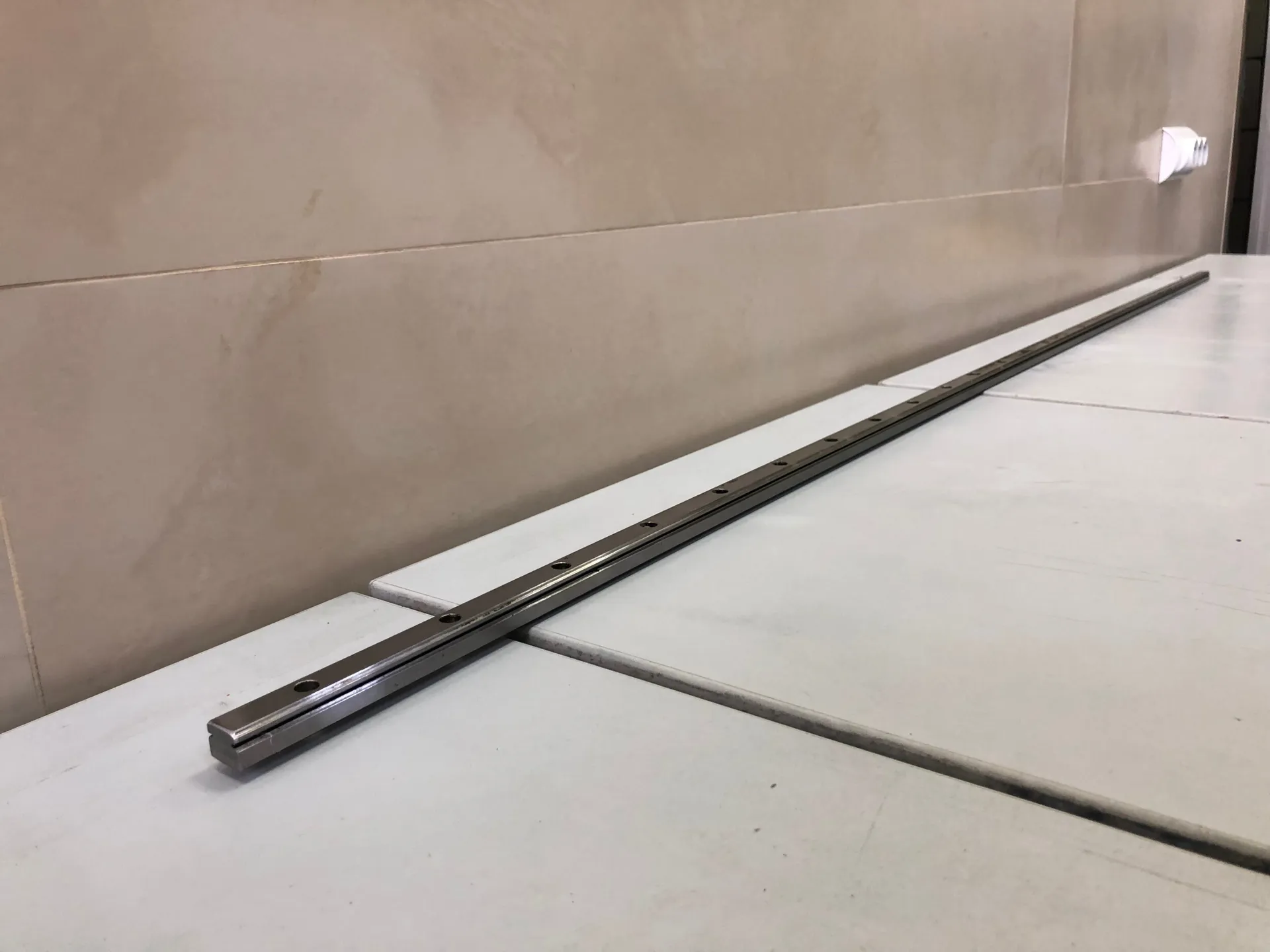 THK LS15 L1S15-1620-TZ 1620mm Linear Rail L1S15 1620 TZ L1S151620TZ - Thumbnail 2