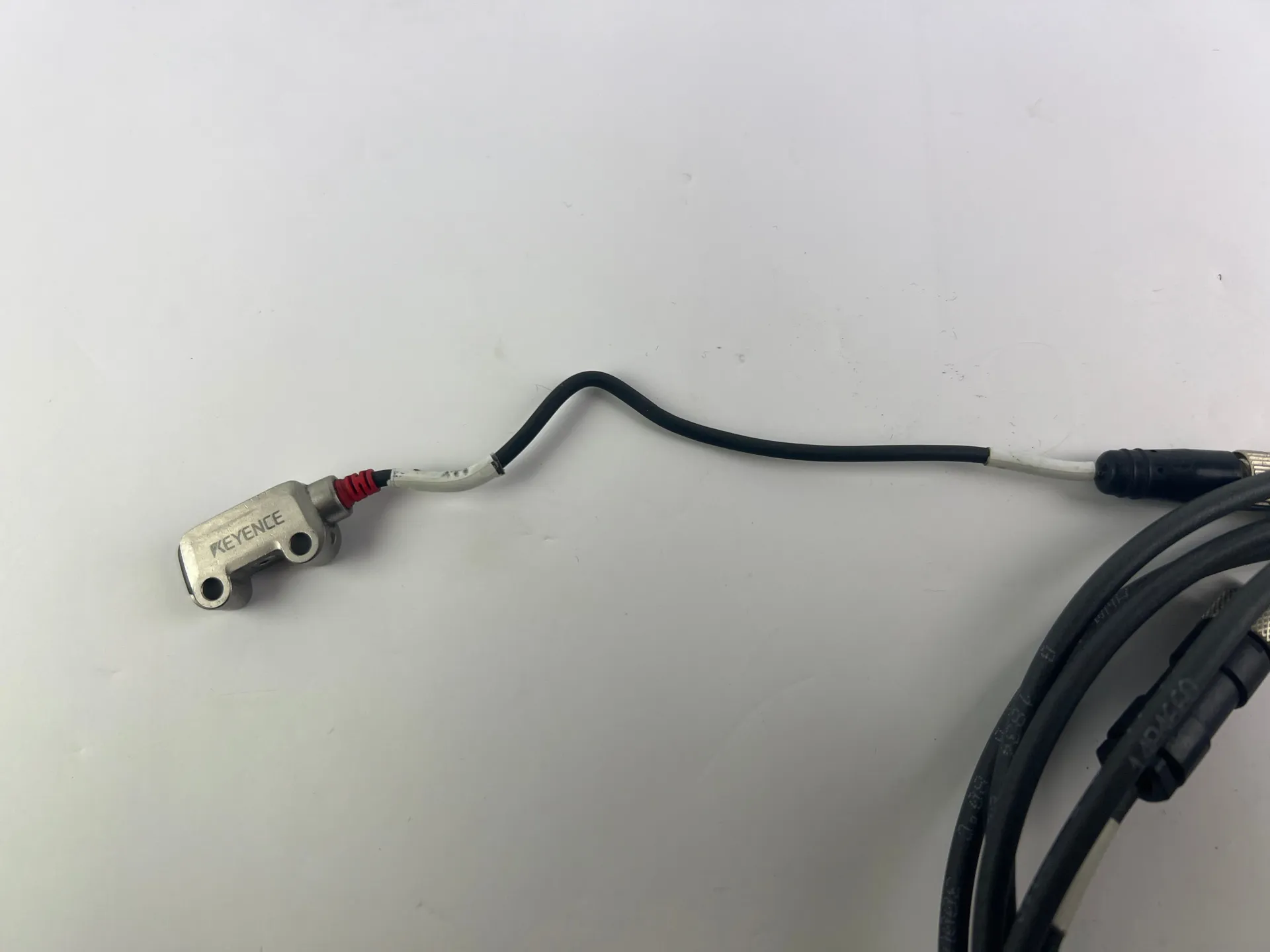 Keyence PR-M51C3PD Photoelectric Sensor + 190cm Cable - Image 1