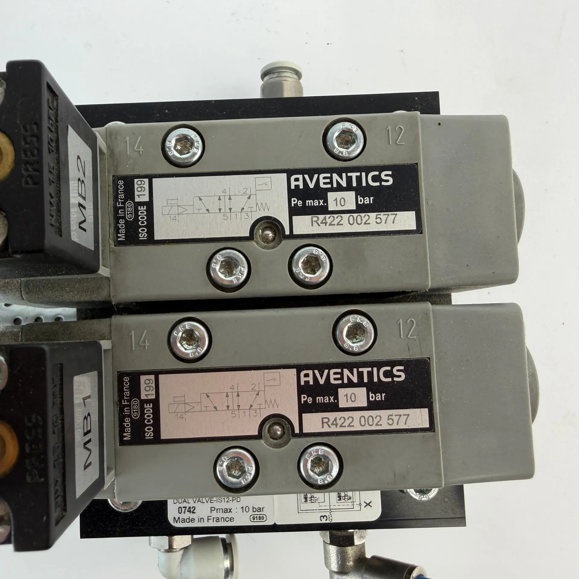 AVENTICS Dual 5/2 Directional Valve R422 002 577 w/ Valve Island R422 003 624 Sensors Coils - Thumbnail 5
