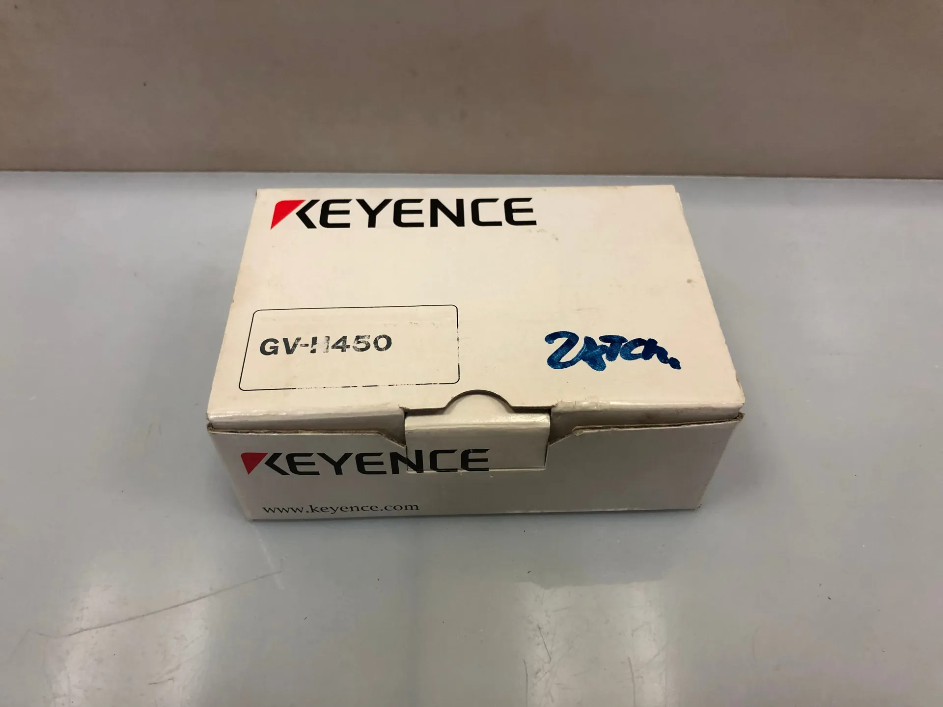 Keyence GV-H450 Digital CMOS Laser Sensor Amplifier – GV Series - Thumbnail 3