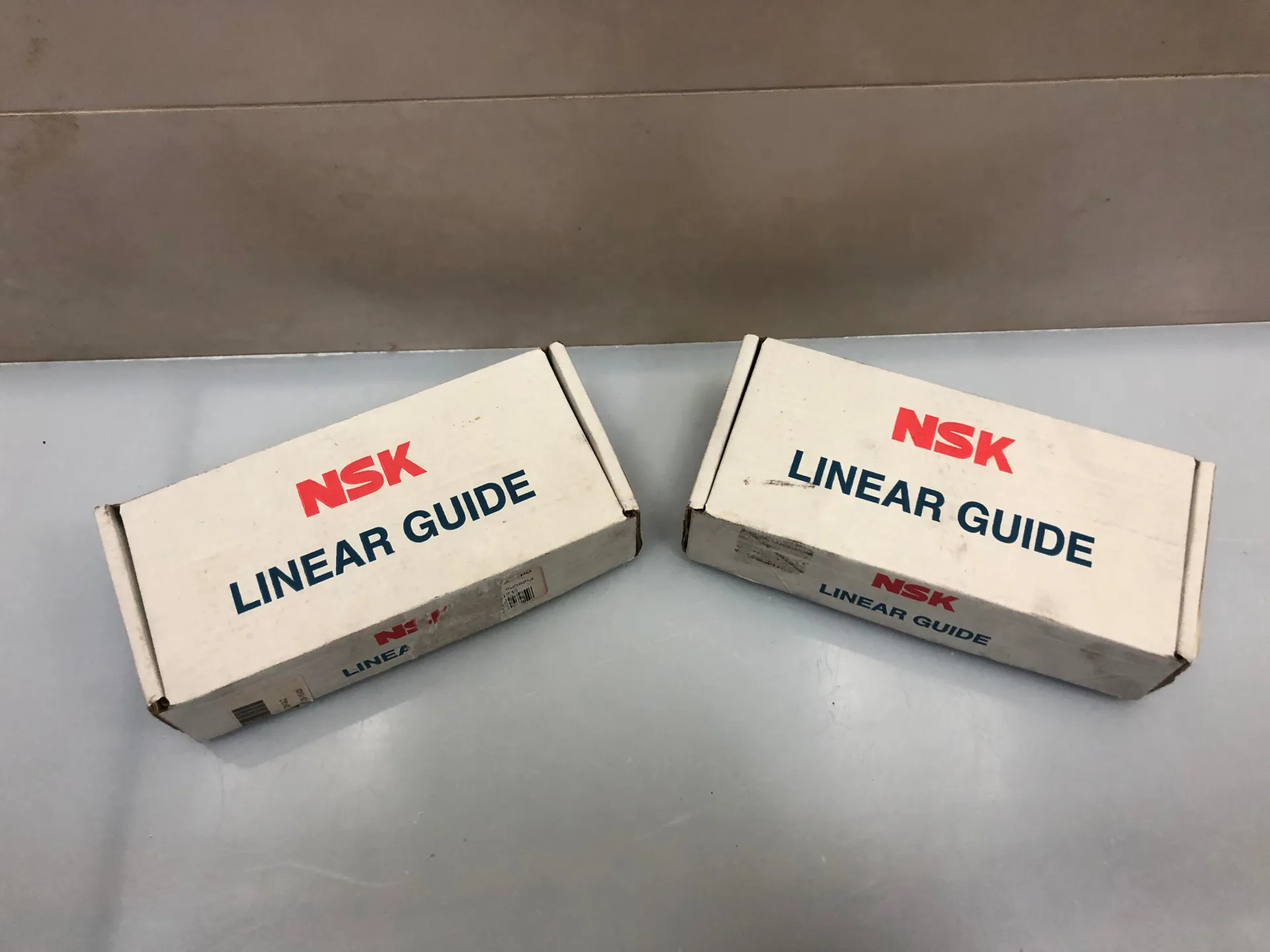 NSK 260-NAH20GMZ Linear Guide Rail – 260mm Precision Rail - Image 1