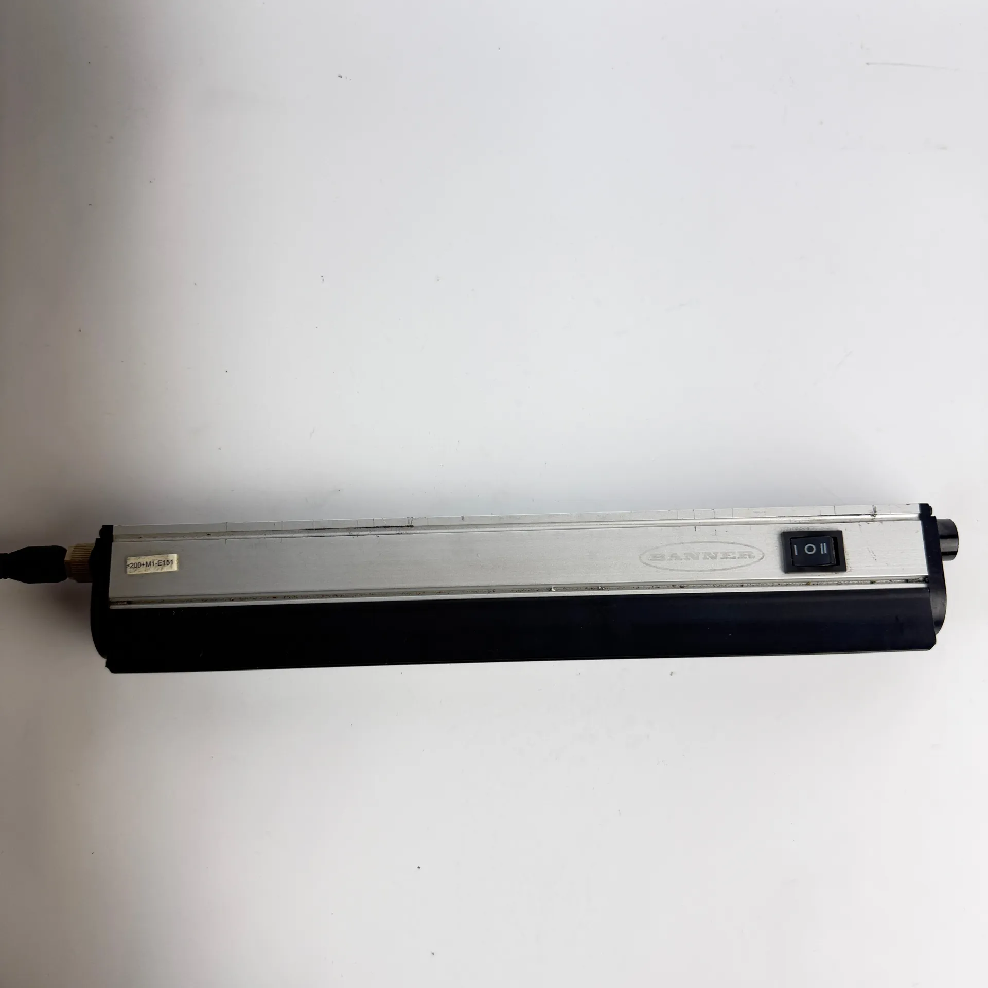 Banner Engineering WLB32C285EPBQ WLB32 LED Workstation Light Bar 285mm 12-30VDC - Thumbnail 7