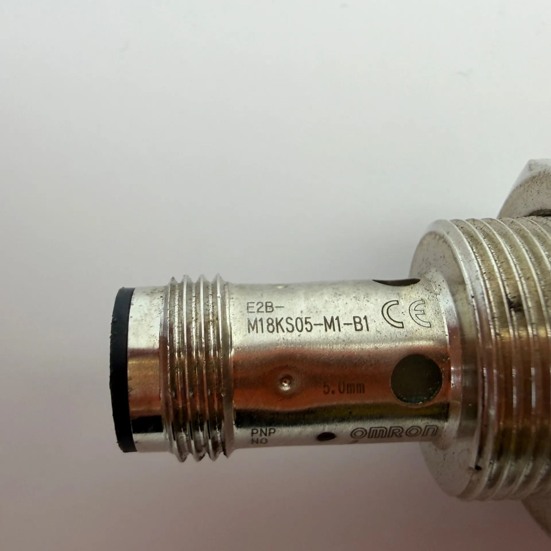 OMRON E2B-M18KS05-M1-B1 Inductive Proximity Sensor M18 5mm PNP NO M12 - Thumbnail 8