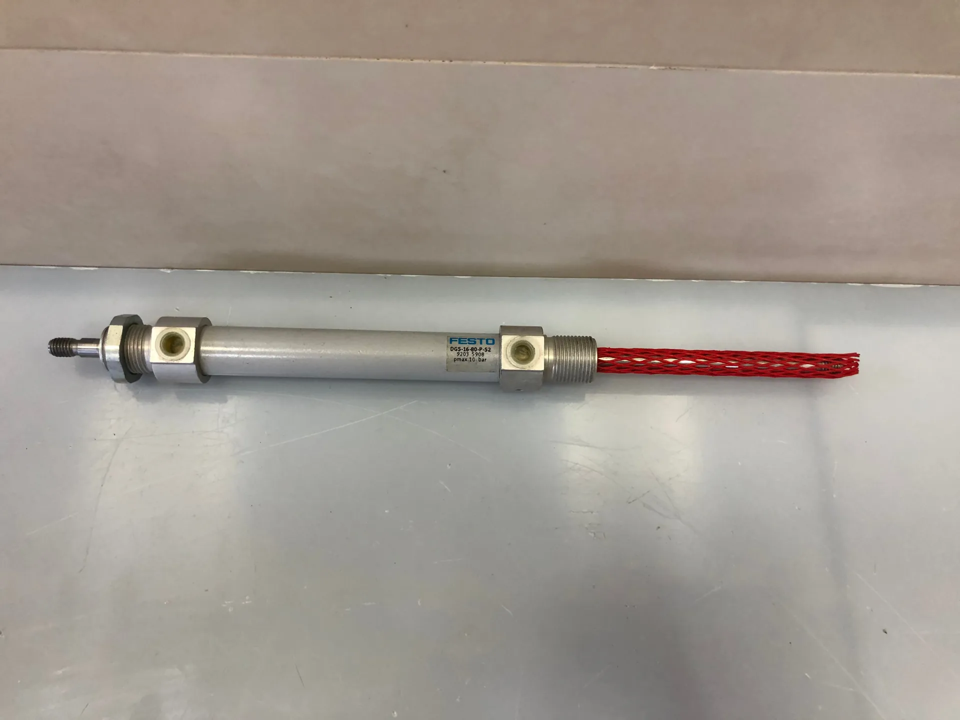 Festo DGS-16-80-P-S2 9203 Pneumatic Cylinder 16mm Bore 80mm Stroke - Image 1
