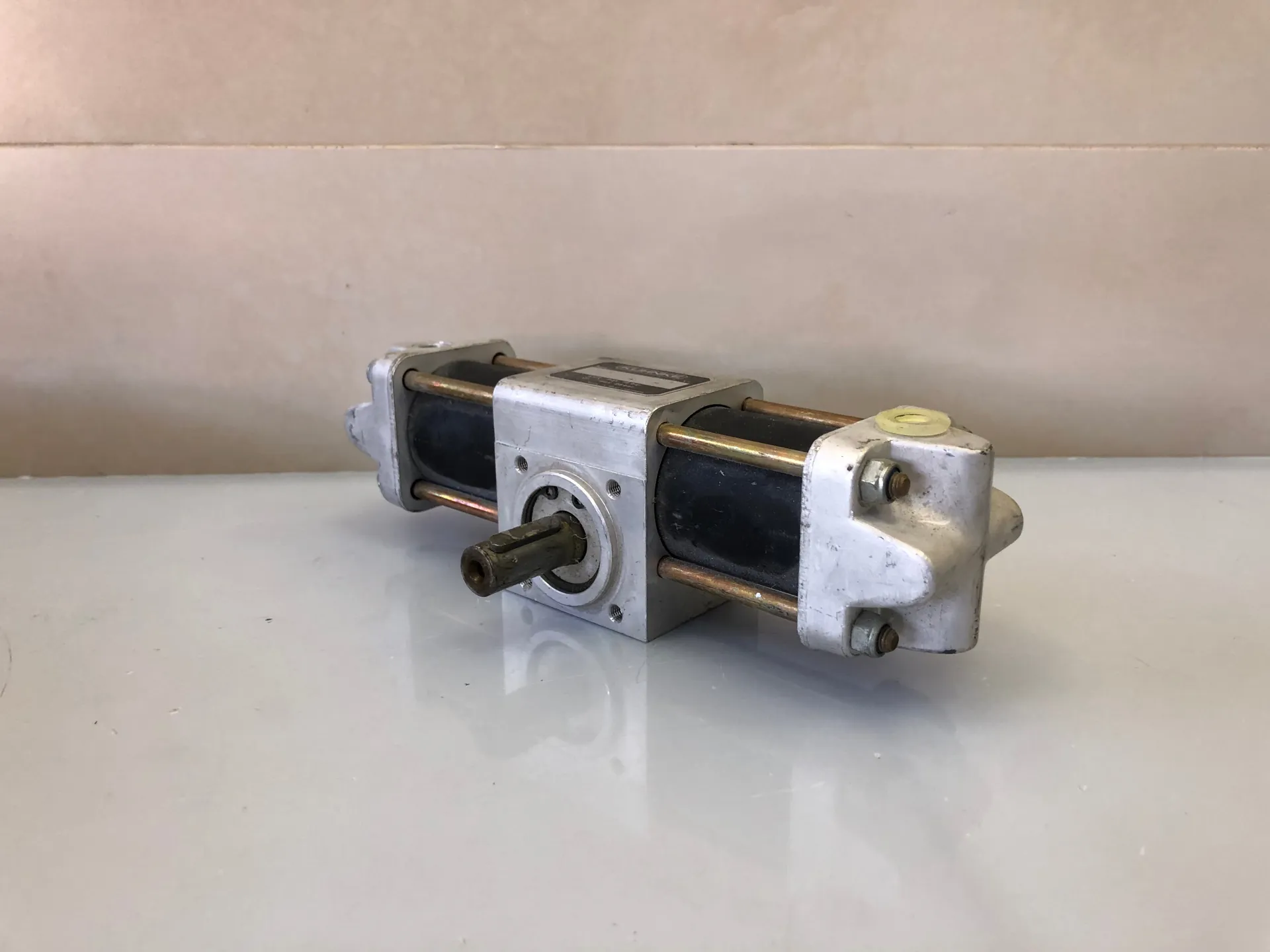KUHNKE KR 4‑185‑B Rotary Actuator Drehantrieb