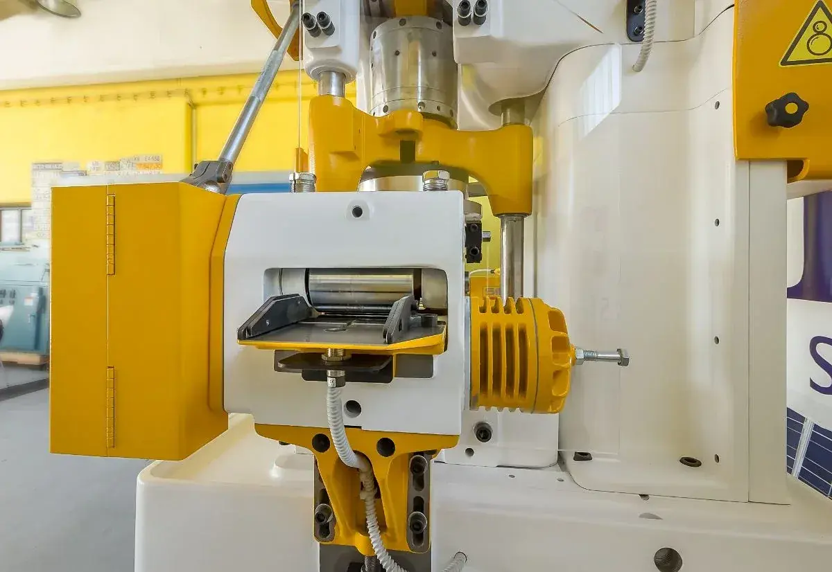 Silicon+ STA 30 High-Speed Automatic Punching Press 300 kN, 100-600 spm - Thumbnail 5