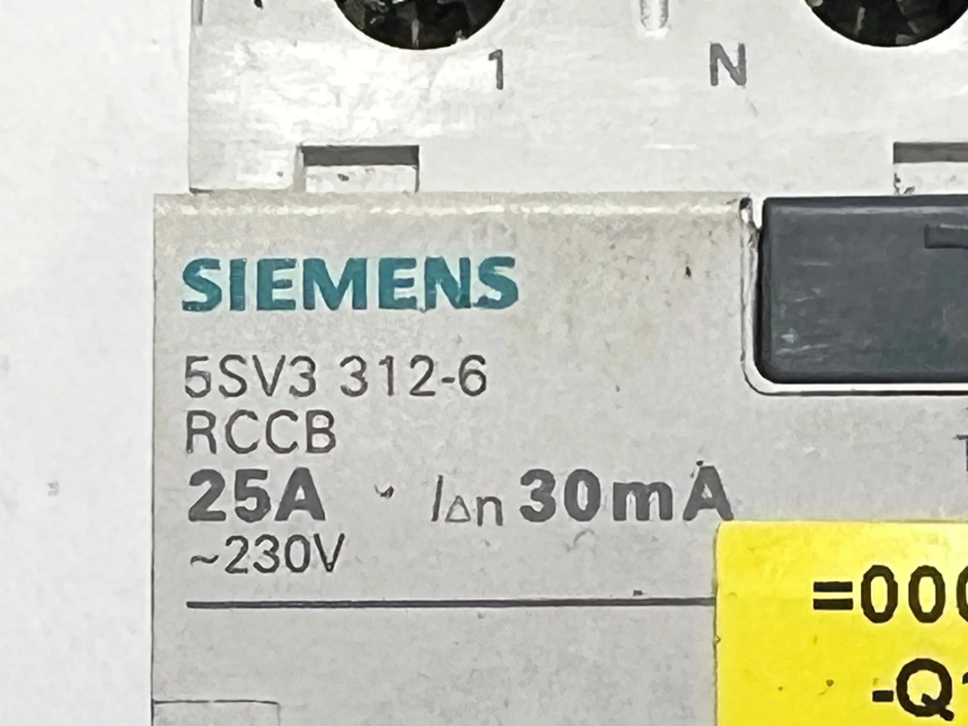 Siemens 5SV3 312-6 Circuit Breaker - Thumbnail 2