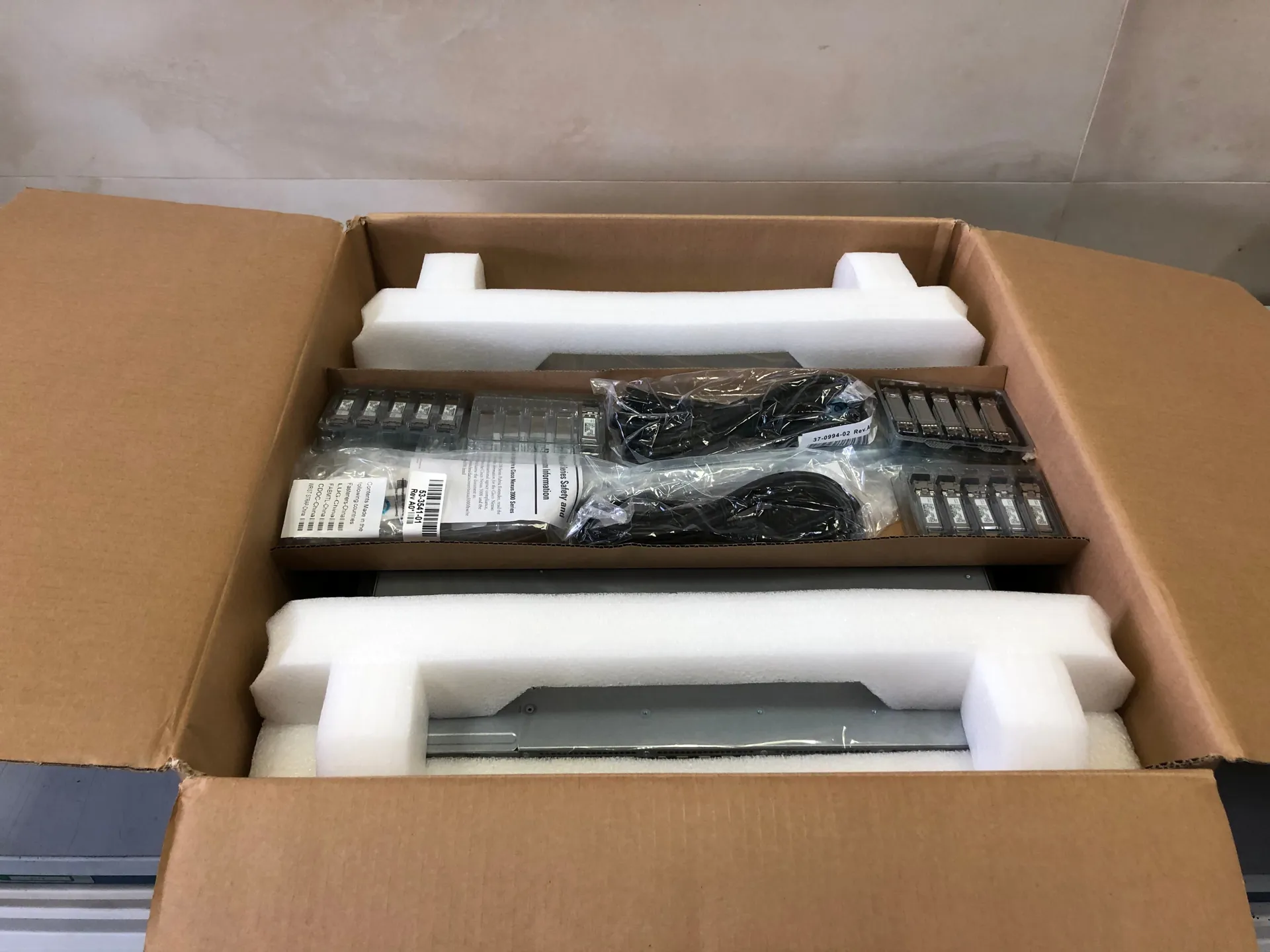 Cisco N2K-C2232TM-E-10GE 10GE Fabric Extender – 32-Port FEX for Nexus Series - Thumbnail 5