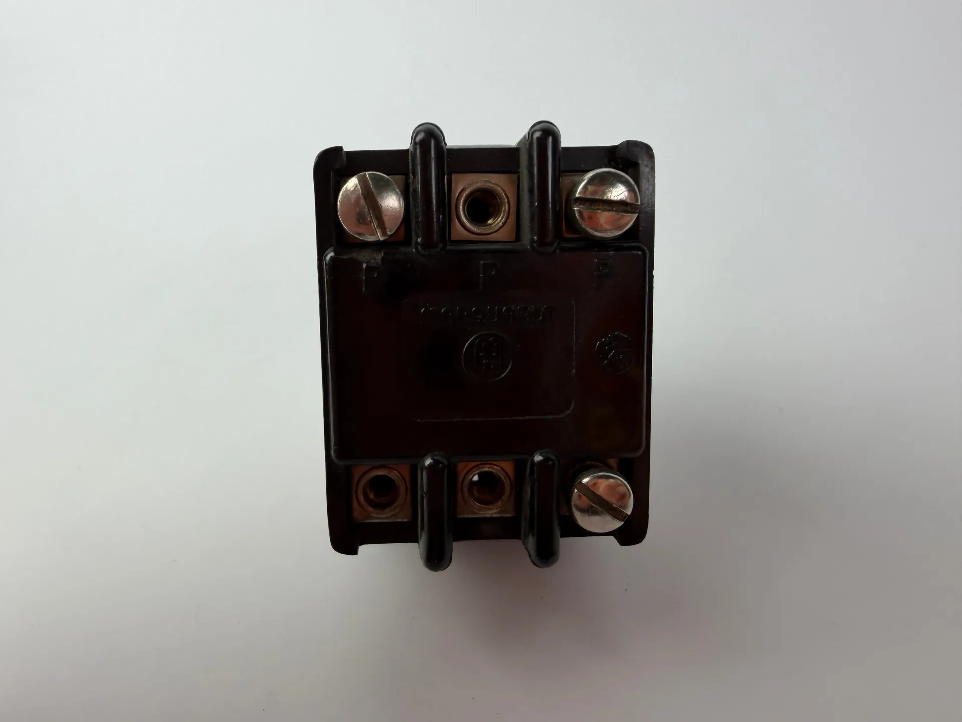 Marquardt 0331.0101 3-Pole Toggle Switch 15A 380V Industrial Power Switch - Thumbnail 4