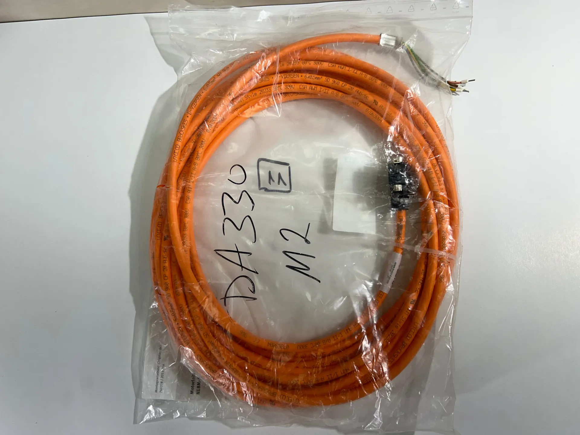 1x NEW Festo NEBM-S1G15-E-10-LE6 Connecting Cable 550745 - Thumbnail 3
