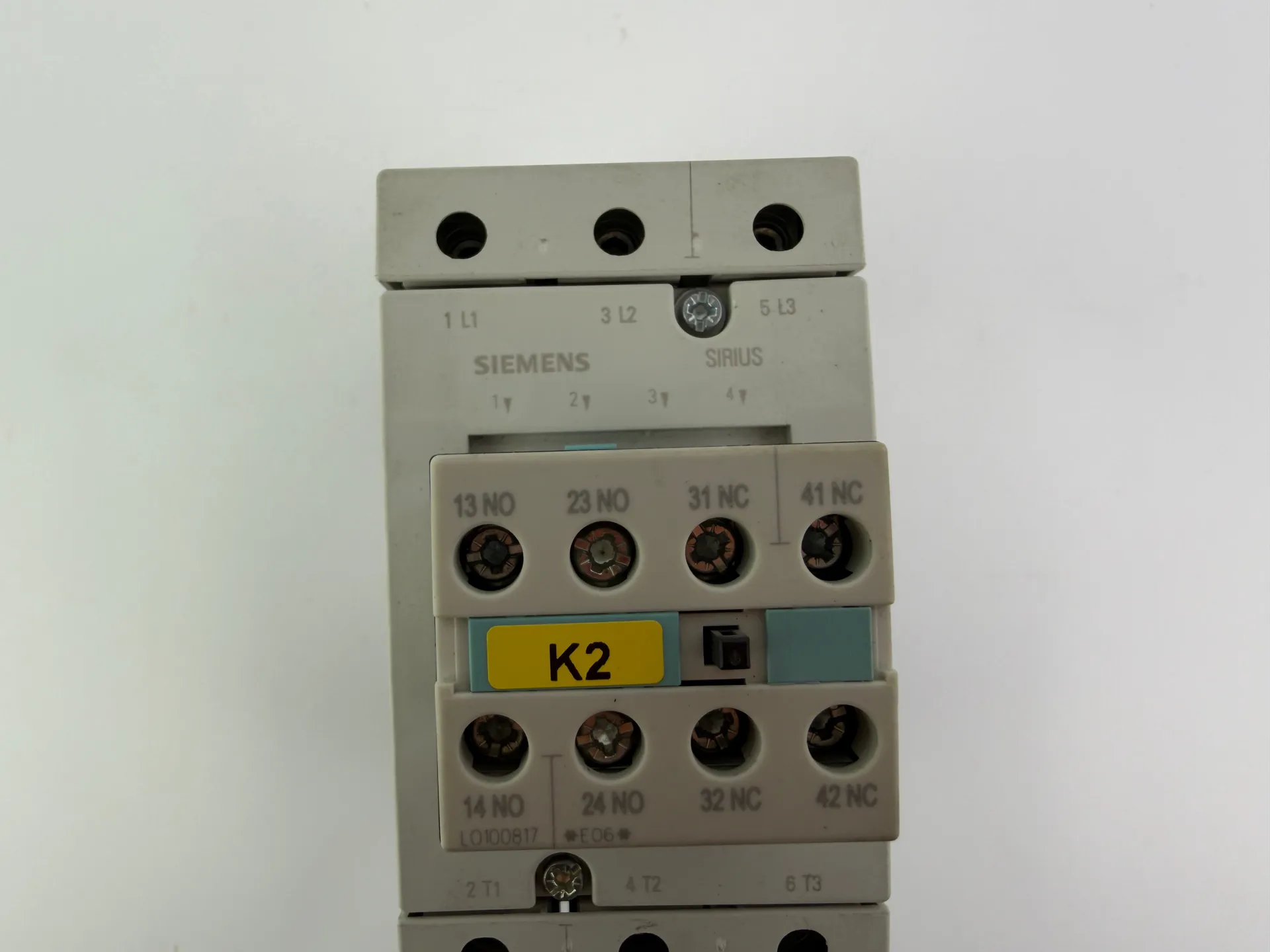 1x Siemens 3RT1044-1A Contactor, 3-Pole, AC-3, 65A, 230/400V - Thumbnail 5