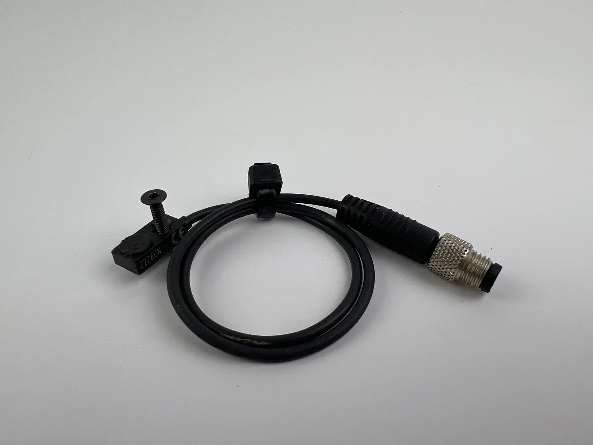 Balluff 2226CN Inductive Proximity Sensor, 30cm Cable - Thumbnail 2
