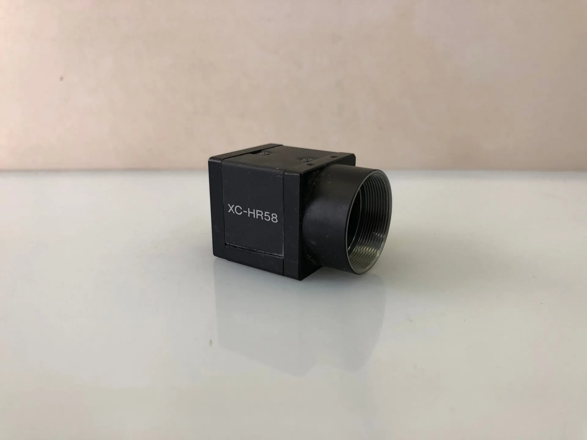 SONY XC-HR58 High-Resolution Monochrome CCD Video Camera Module - Thumbnail 2