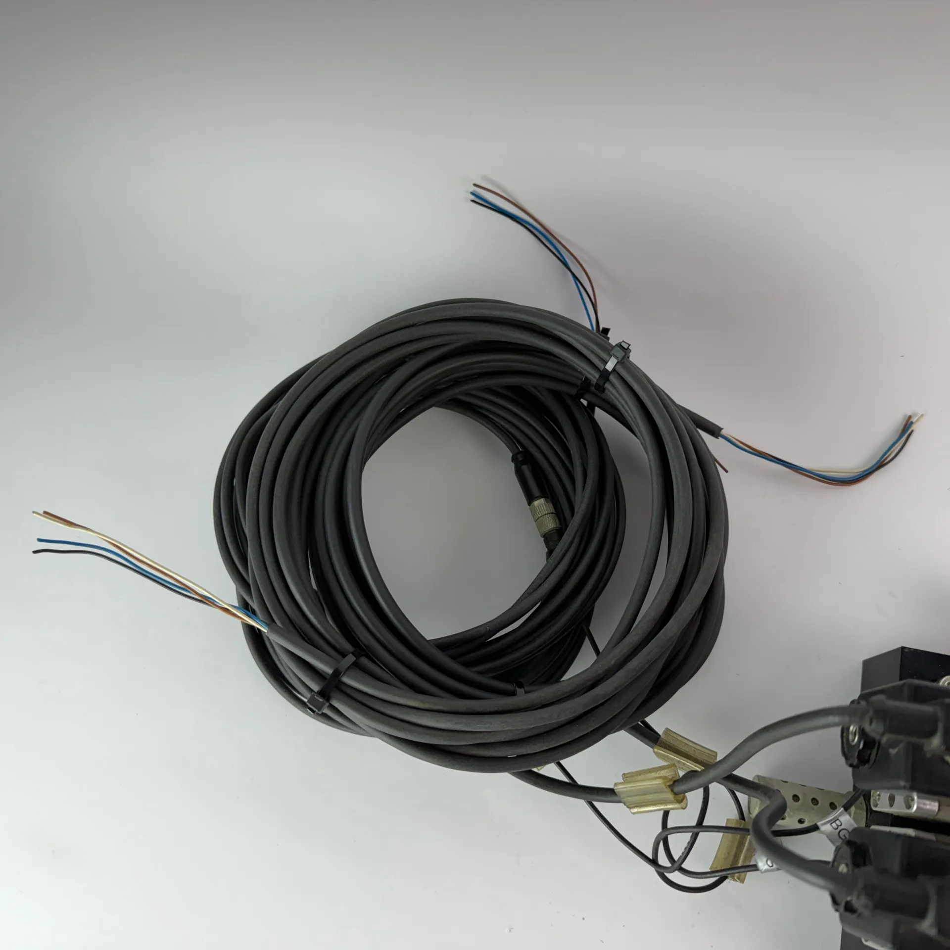 1x AVENTICS Dual 5/2 Valve R422 102 677 Valve Island R422 003 622 Coils Sensors - Thumbnail 8
