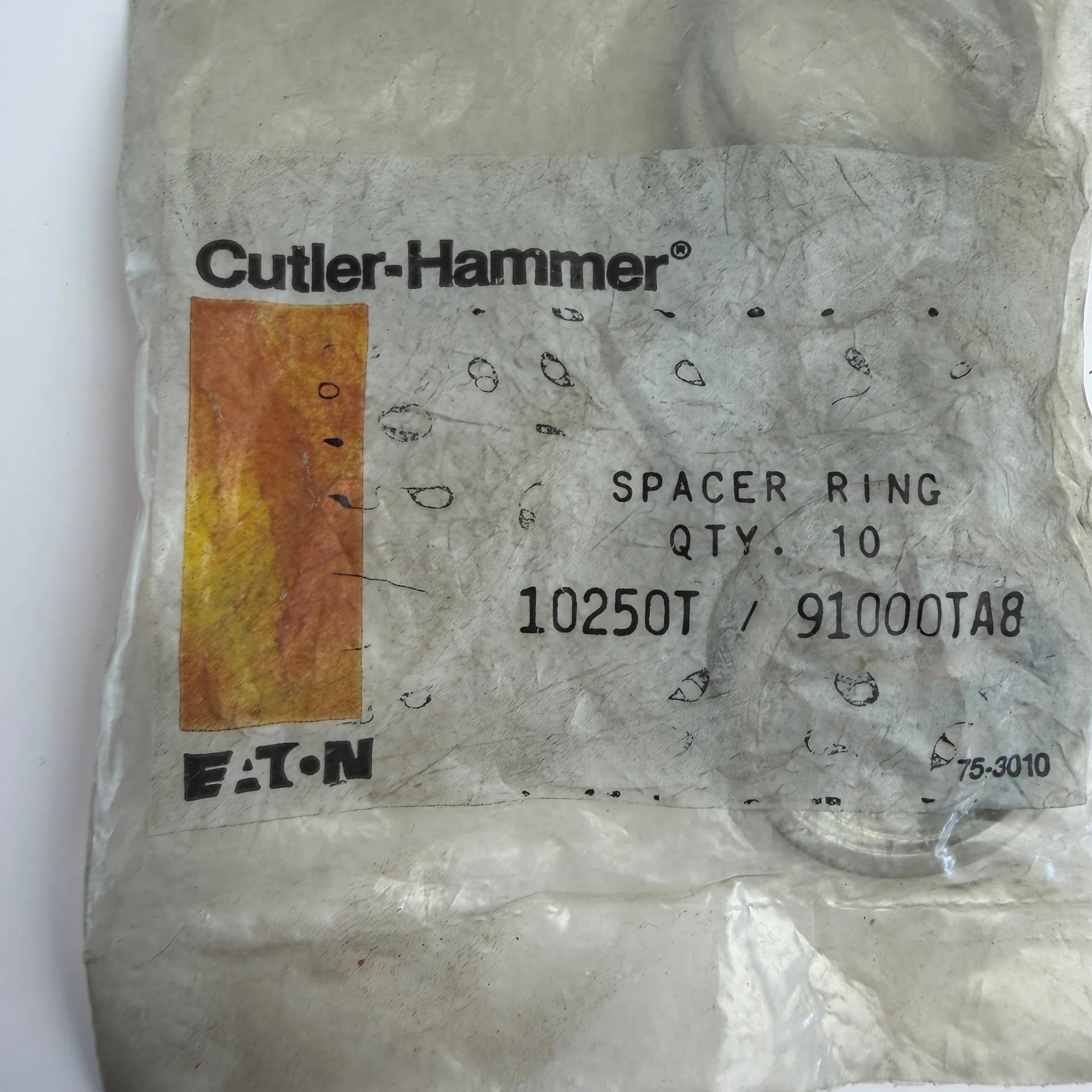 Cutler-Hammer 10250TA8 / 91000TA8 30.5mm Spacer Ring – Pack of 10 - Image 1