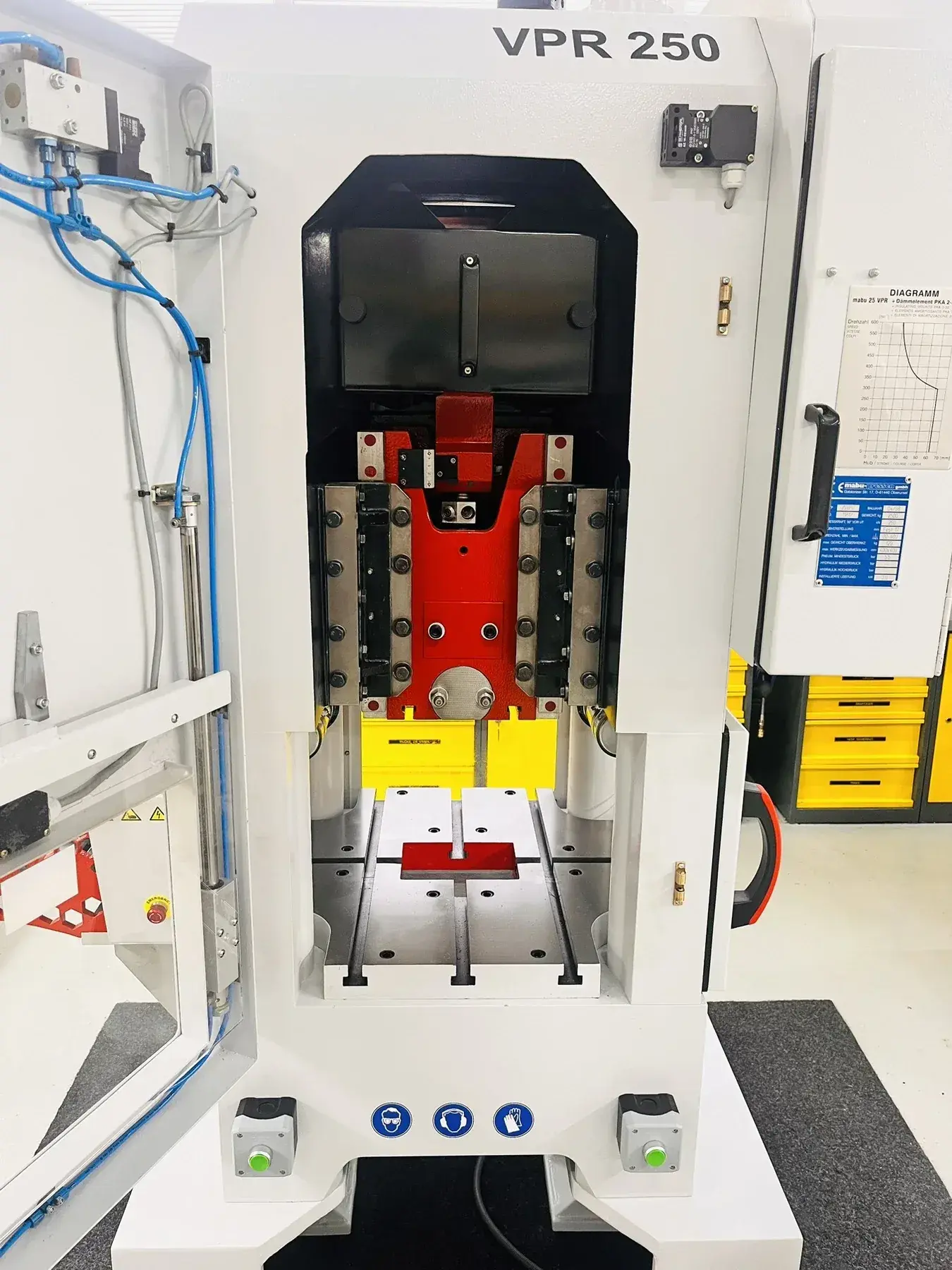 Mabu 25 VPR Automatic Punching Press 250 kN with Silicon SFS 200 Servo Feeder - Thumbnail 6