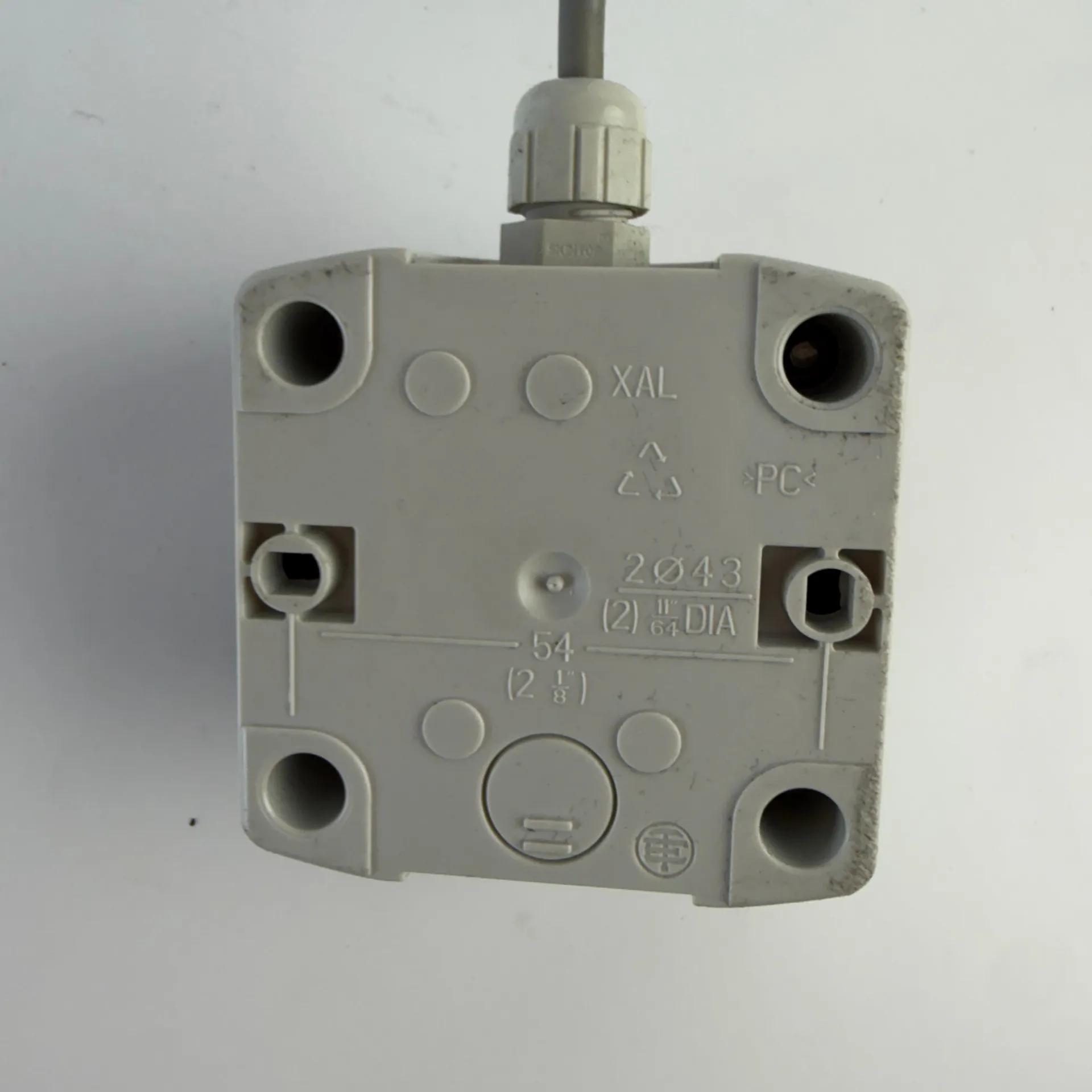 Lot of 2 Schneider Electric Harmony XALD Yellow/Amber Pilot Light Control Stations - Thumbnail 8
