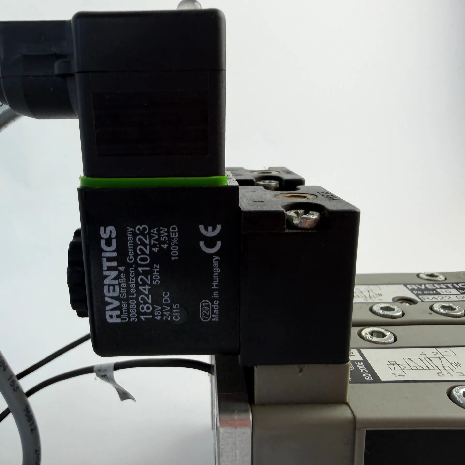 AVENTICS Dual 5/2 Directional Valve R422 002 577 w/ Island R422 003 624 Sensors Coils - Thumbnail 5