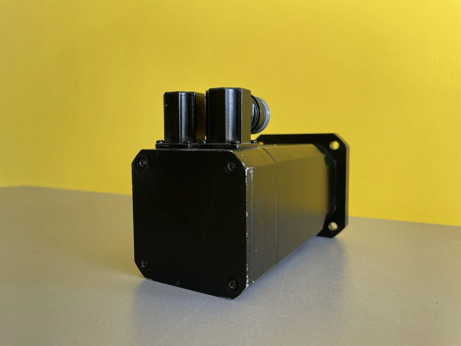 MANOTECH AC SERVO MOTOR M406D-00101-7000-0 - Thumbnail 5