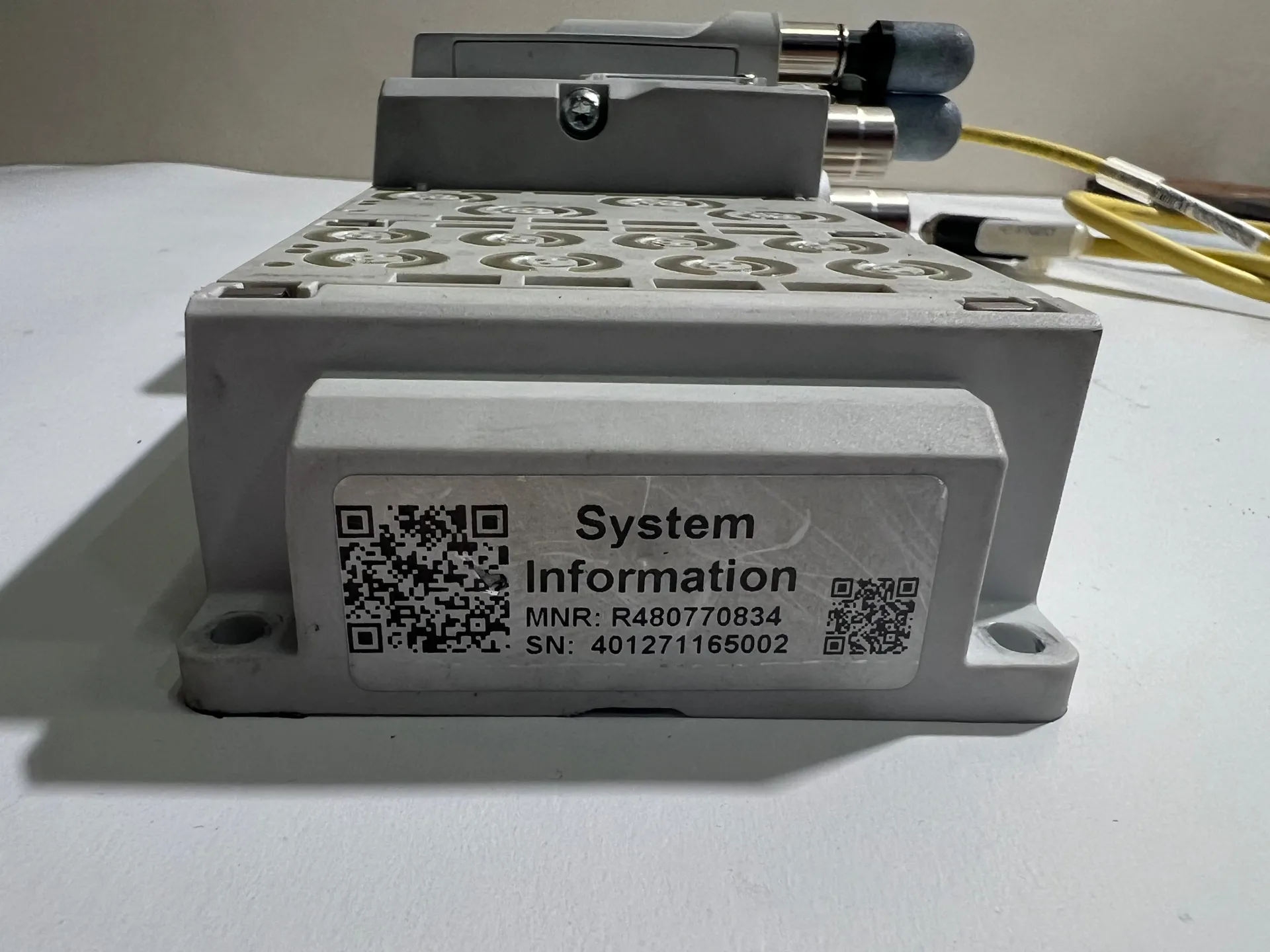 AVENTICS EtherCAT R412018225 AES-D-BC-ECAT Air Valve Island Module - Thumbnail 4