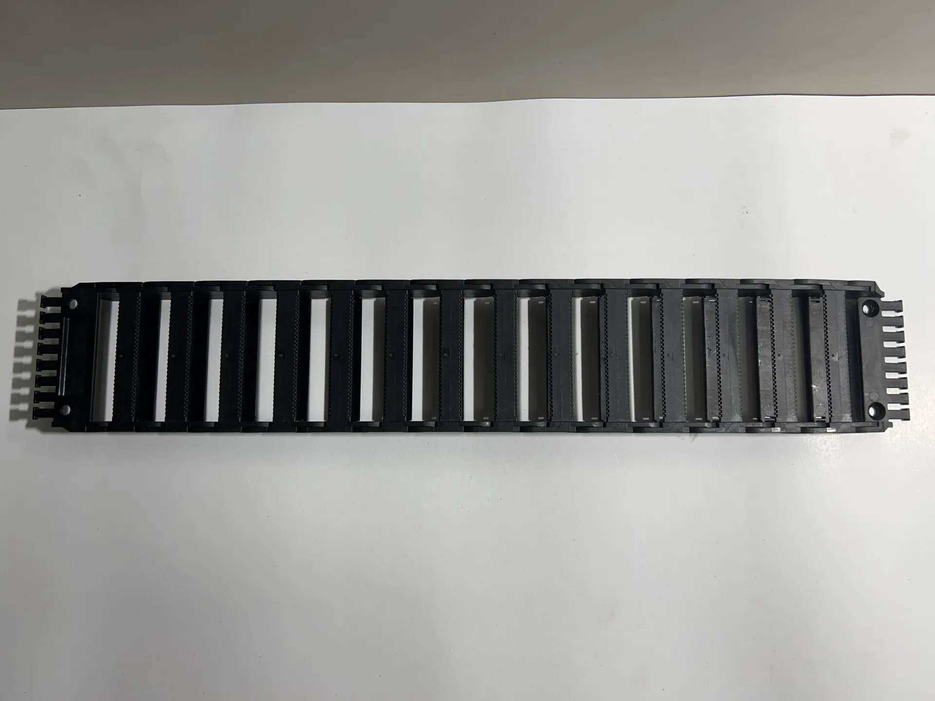 Igus 1400.080.075 Energy Chain Cable Carrier – Lot of 14 Pieces - Thumbnail 3