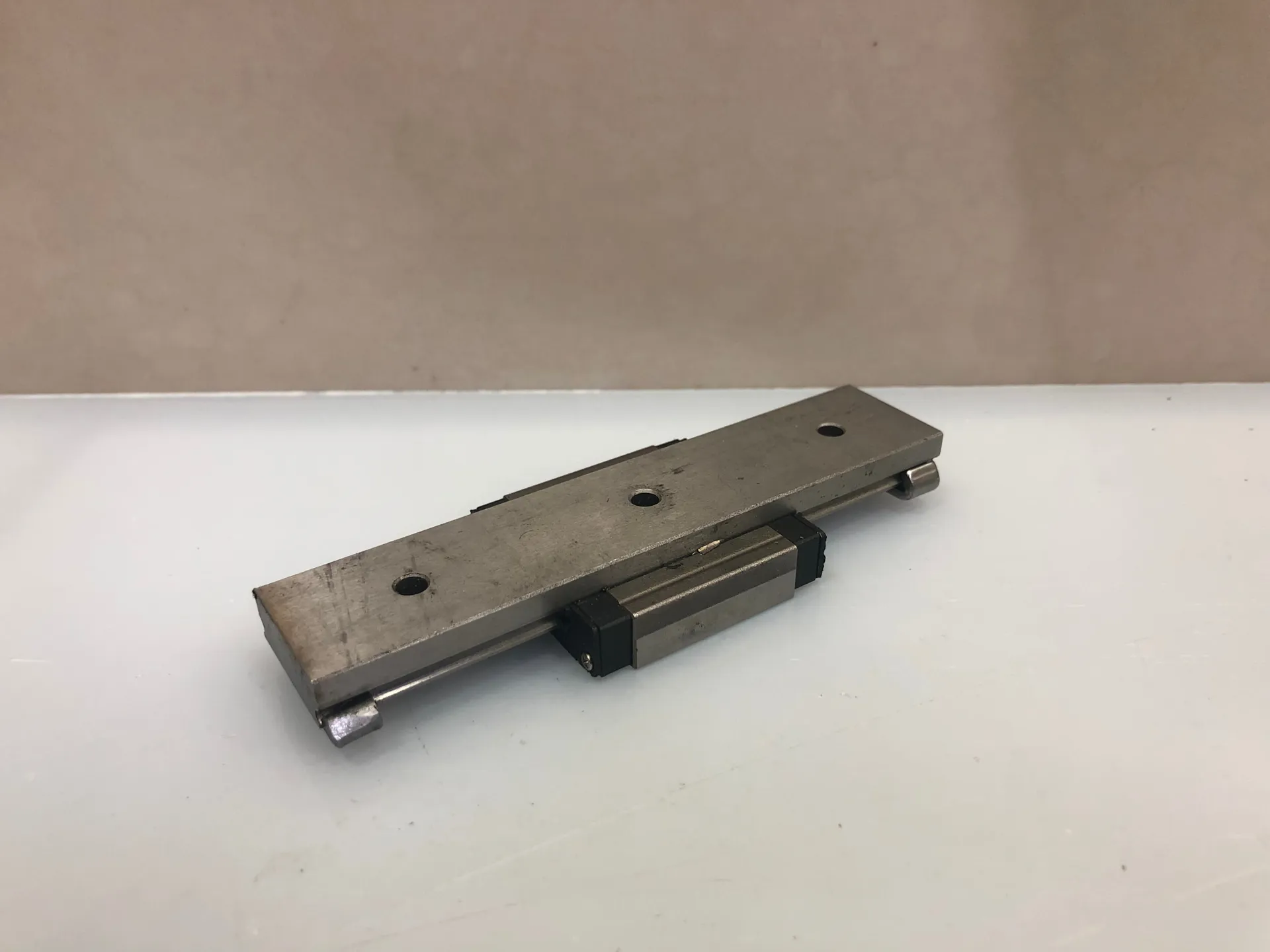 THK RSR12WVM Linear Guide Way with 115mm Rail - Thumbnail 2