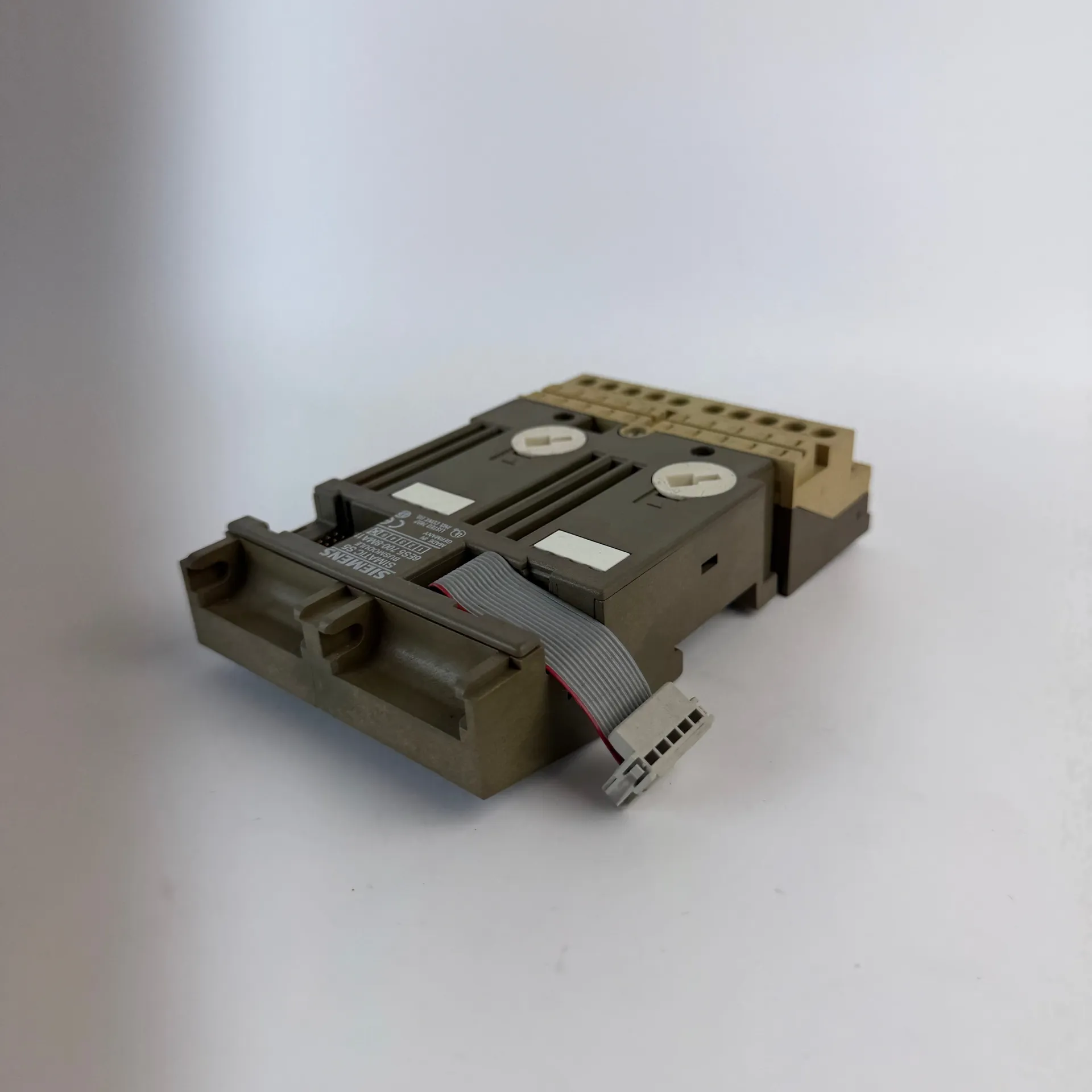 Siemens SIMATIC S5 6ES5 700-8MA11 Bus Module with Screw Terminal Block - Thumbnail 4