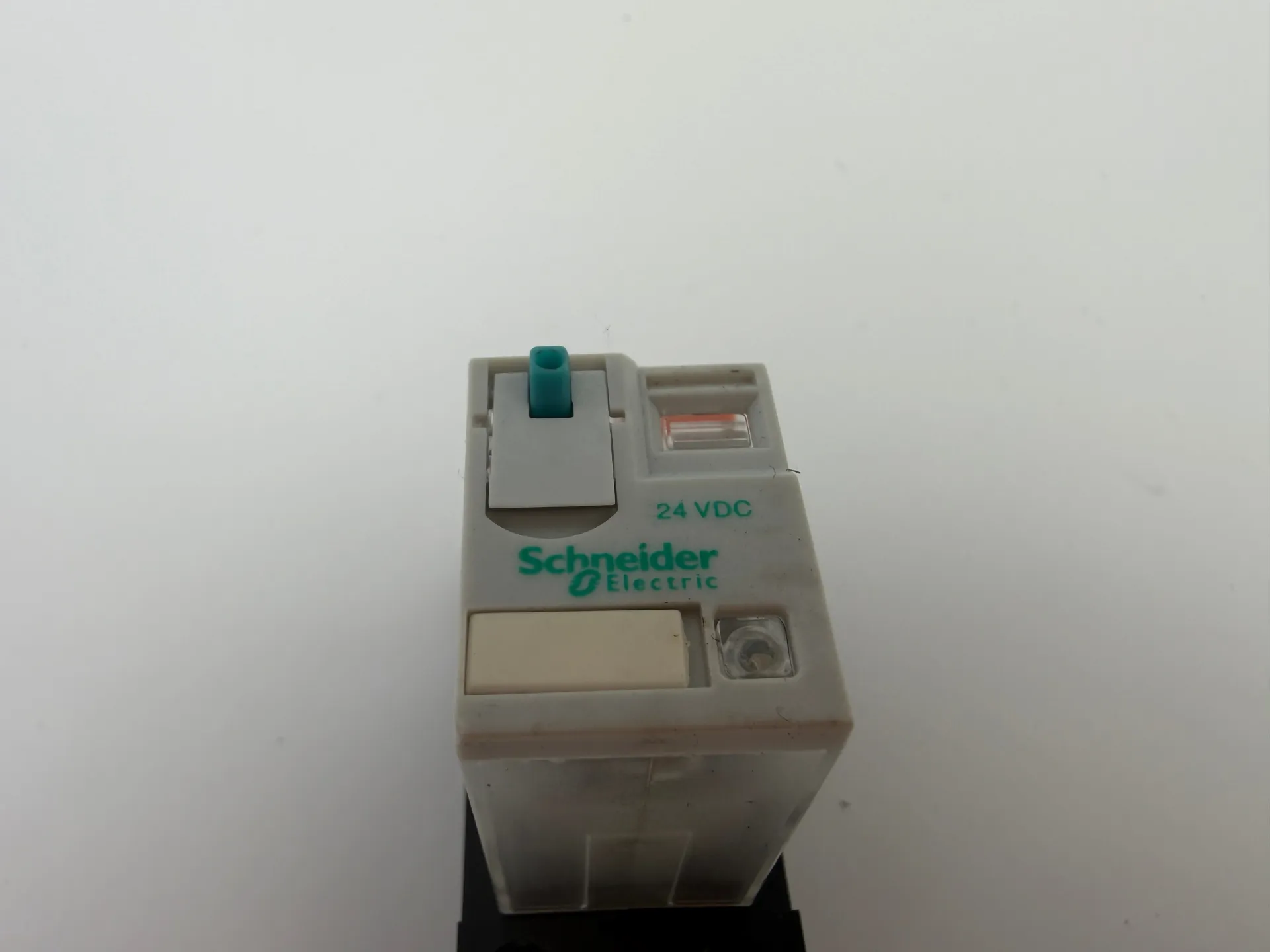 Magnecraft 782XBXM4L-24D Relay 24VDC + 2387H Base Socket Schneider Electric - Thumbnail 5