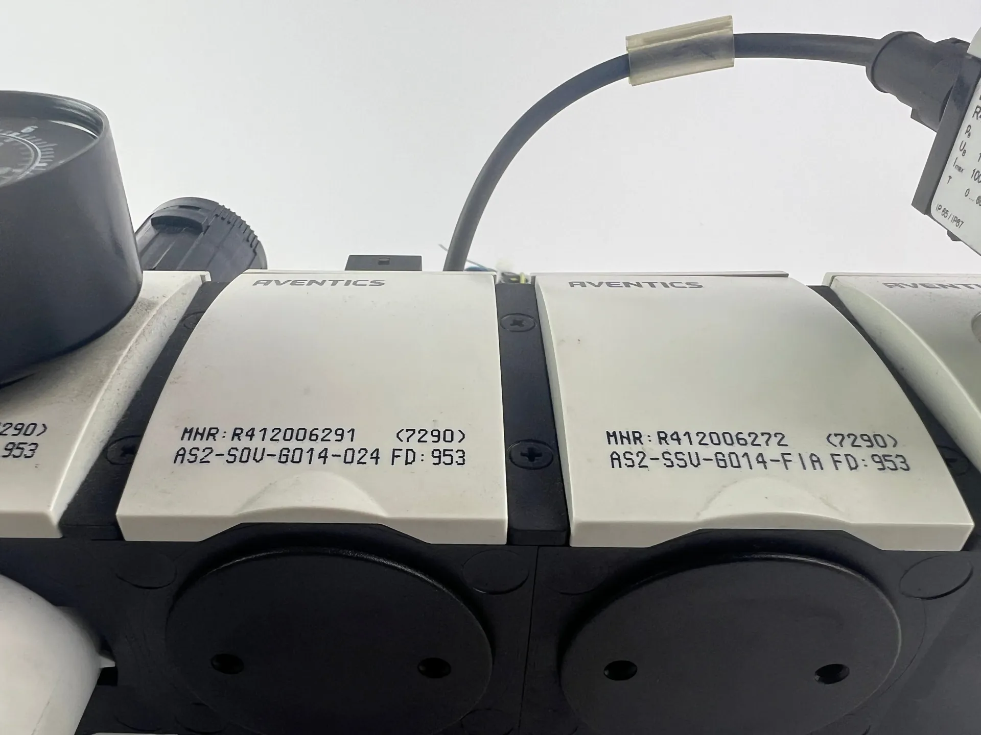 Aventics Pressure Regulating Valves R412006256 R412006175 R412006291 R412006272 R412006250 + R412010767 - Thumbnail 5