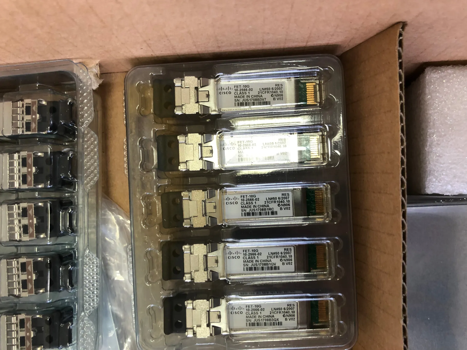 Cisco N2K-C2232TM-E-10GE 10GE Fabric Extender – 32-Port FEX for Nexus Series - Thumbnail 8