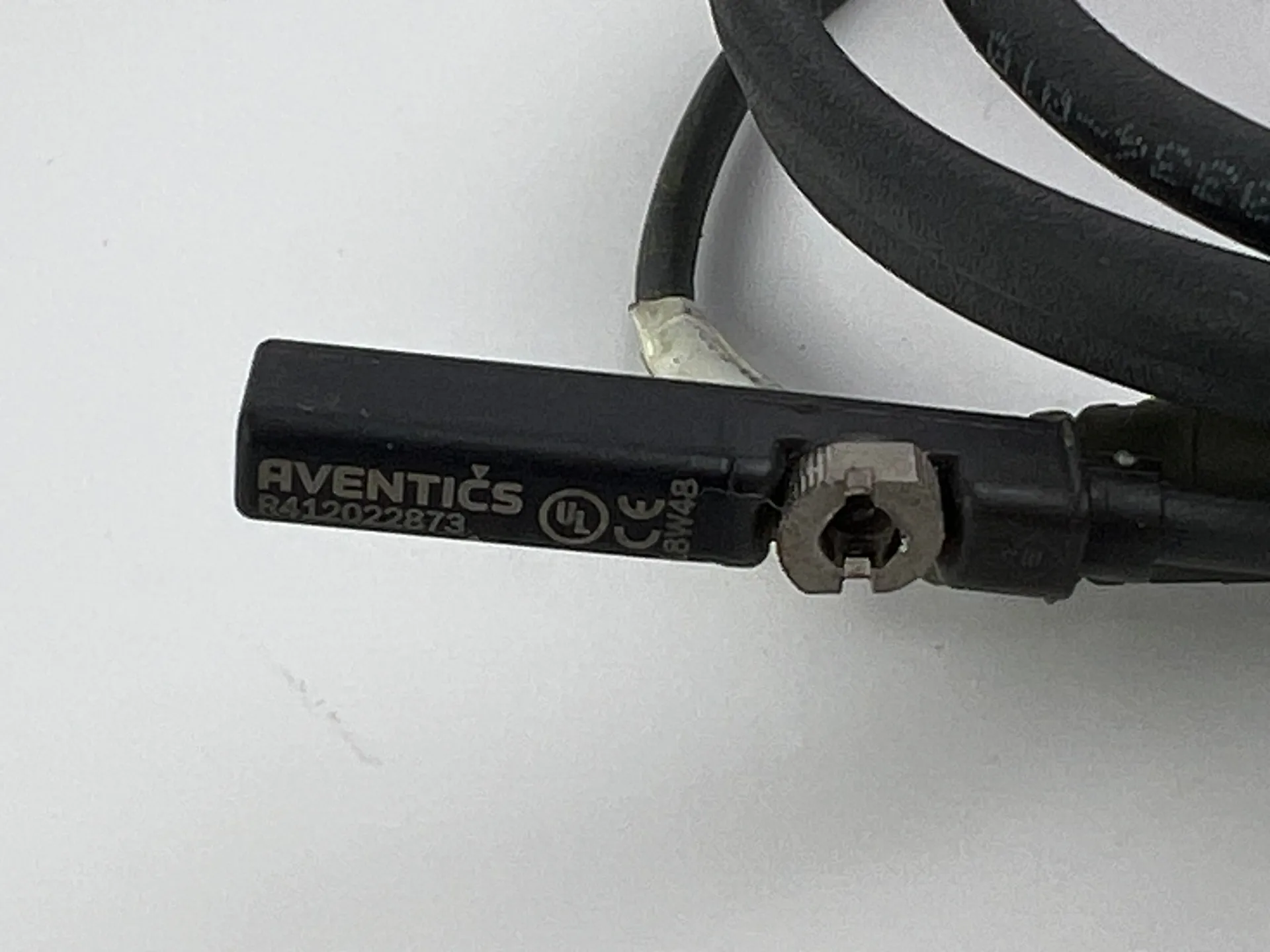 Aventics R412022873 Magnetic Sensor, 145cm Cable - Thumbnail 2