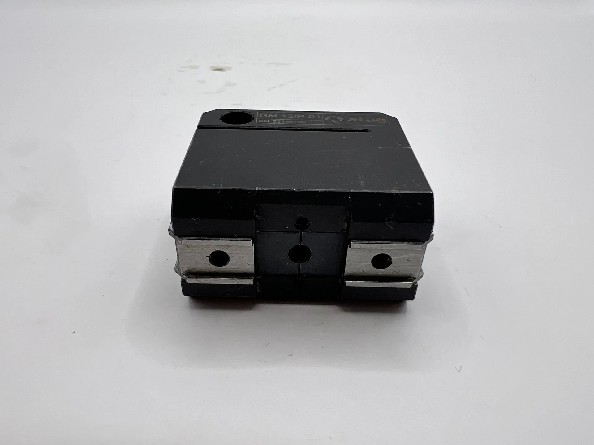 1x Afag GM12/P-01 Pneumatic Parallel Gripper - Thumbnail 3