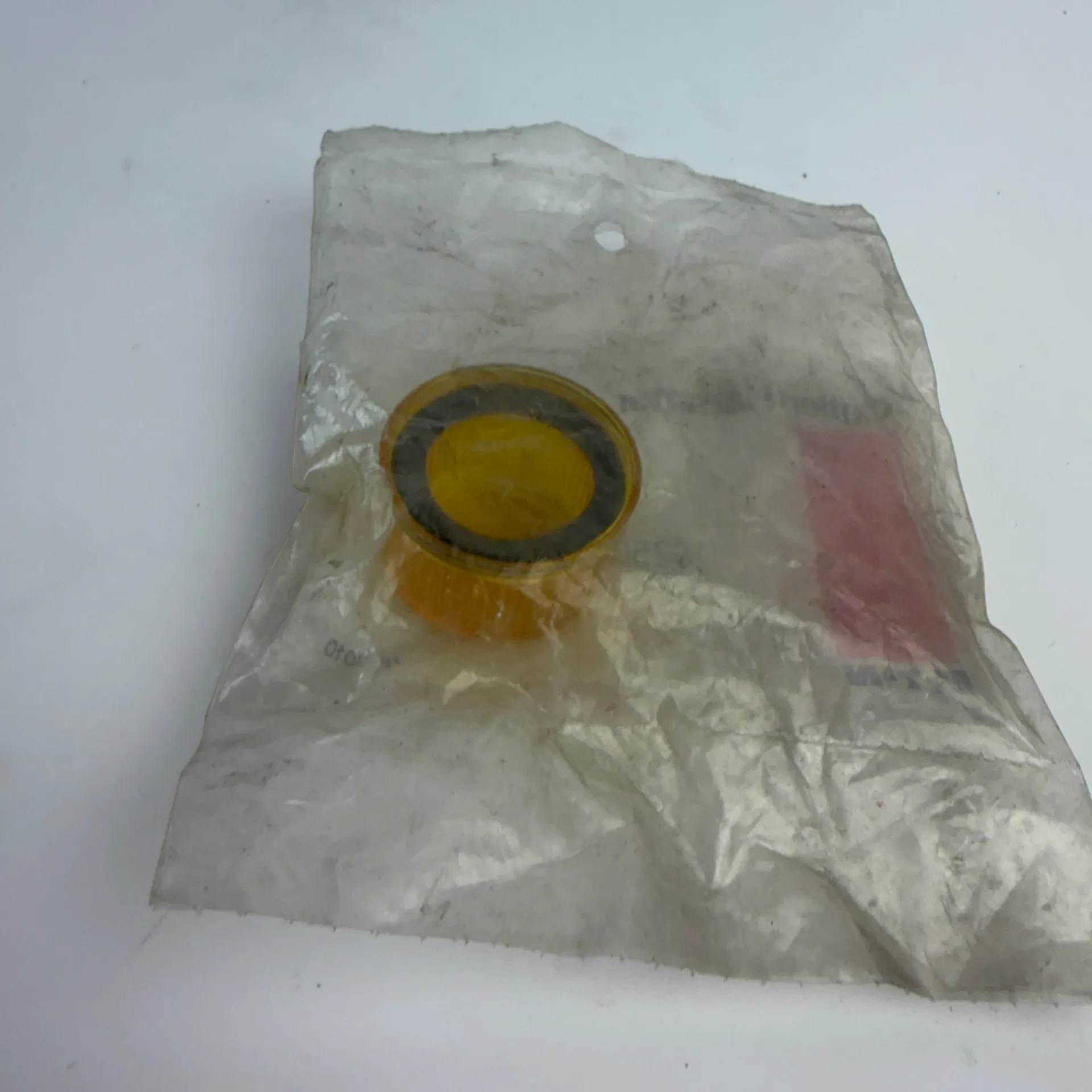 Cutler-Hammer 10250TC3N Yellow Plastic Indicating Light Lens 10250T Series - Thumbnail 4