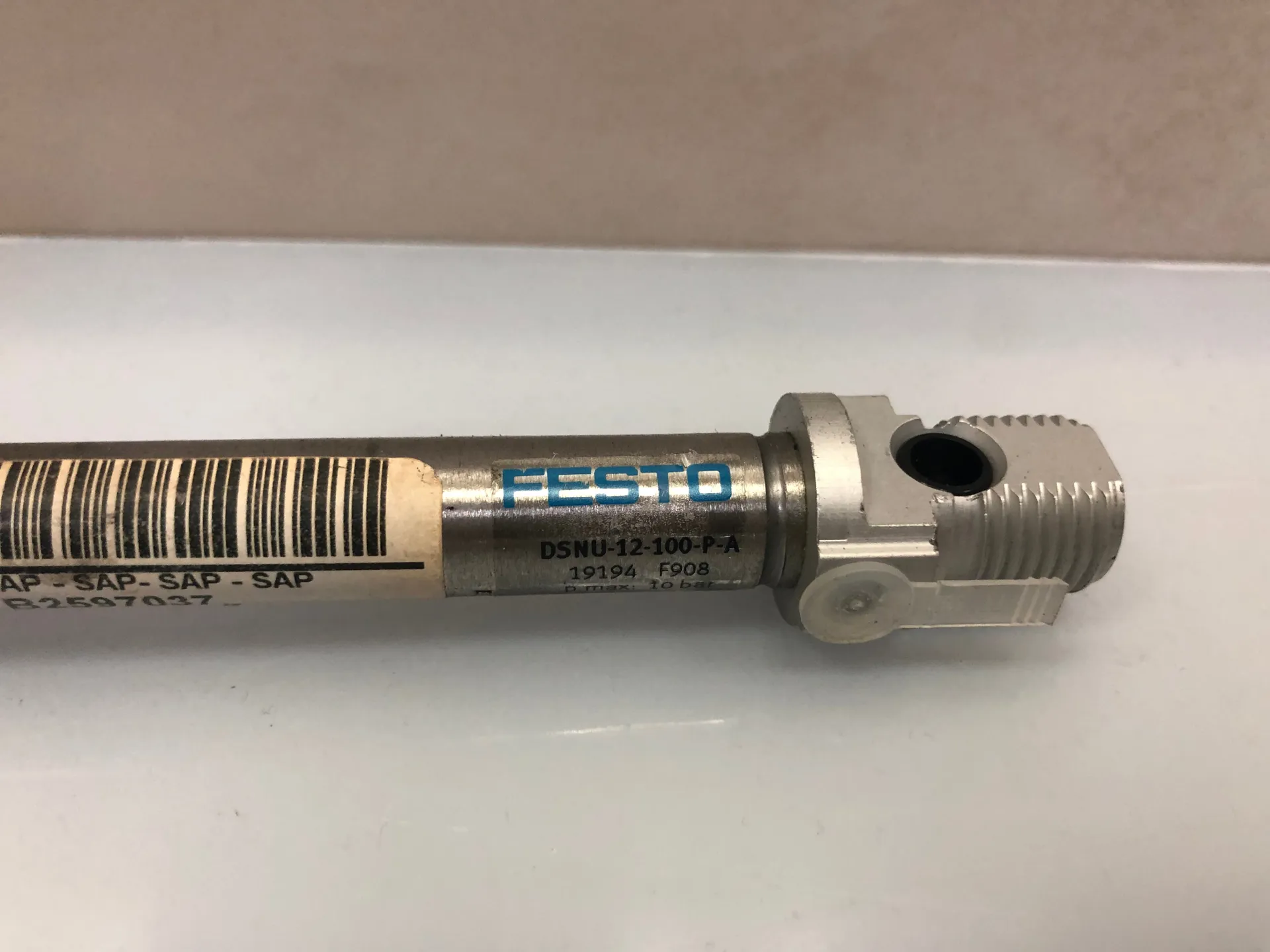 FESTO DSNU-12-100-P-A CYLINDER 19194 - Image 1