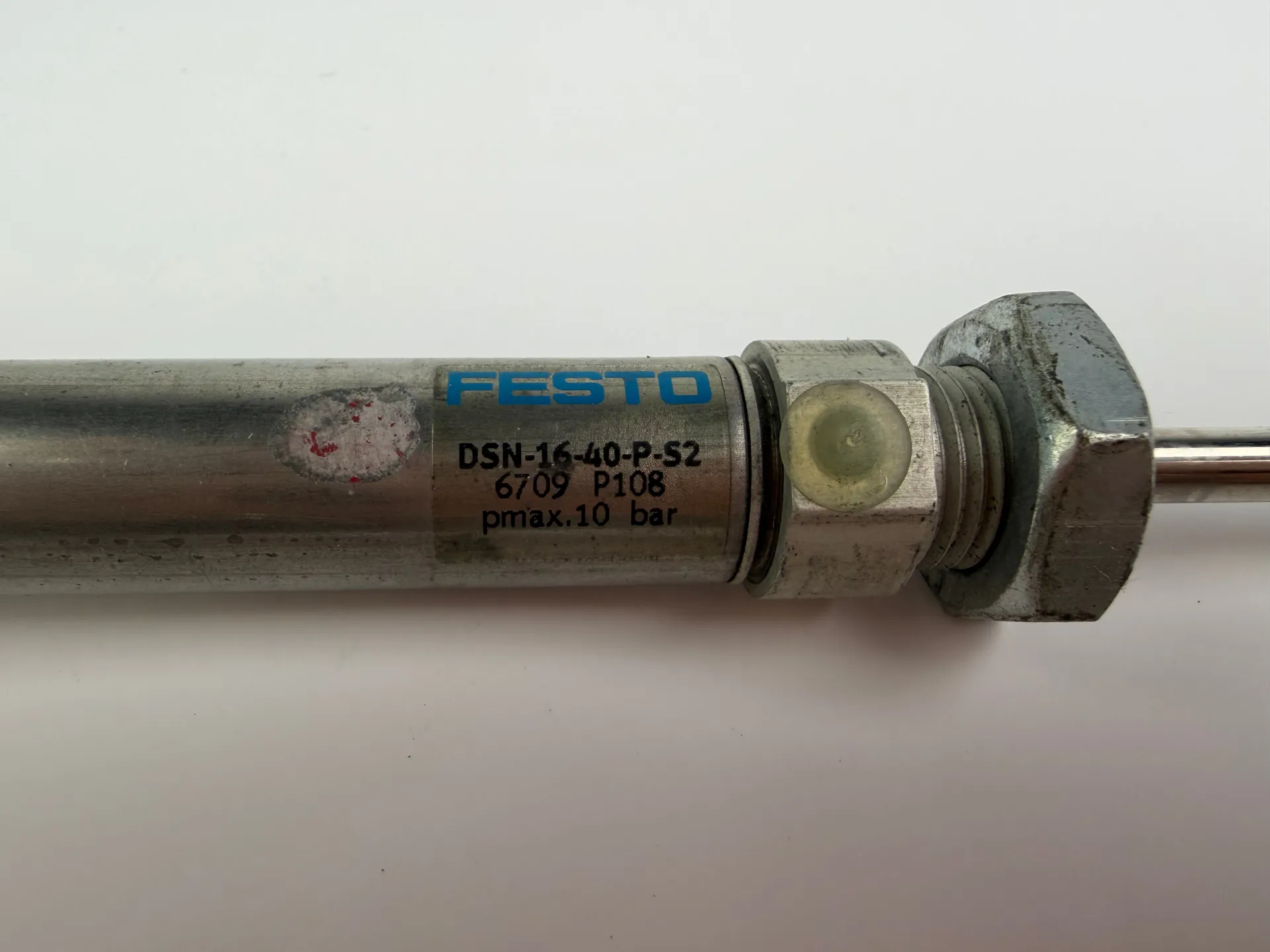 Festo DSN-16-40-P-S2 Pneumatic Cylinder – 16 mm Bore / 40 mm Stroke - Thumbnail 3