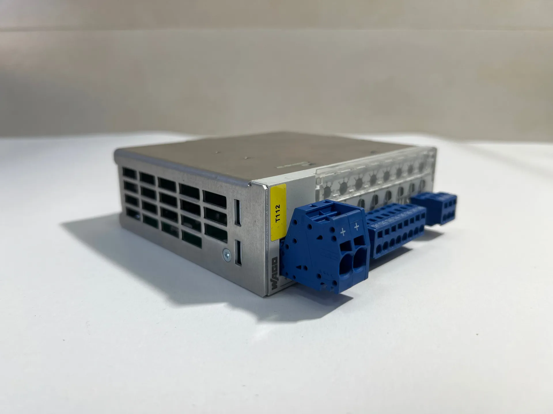 1x WAGO 787-1668 EPSITRON ECB 8-Channel Electronic Circuit Breaker - Image 1