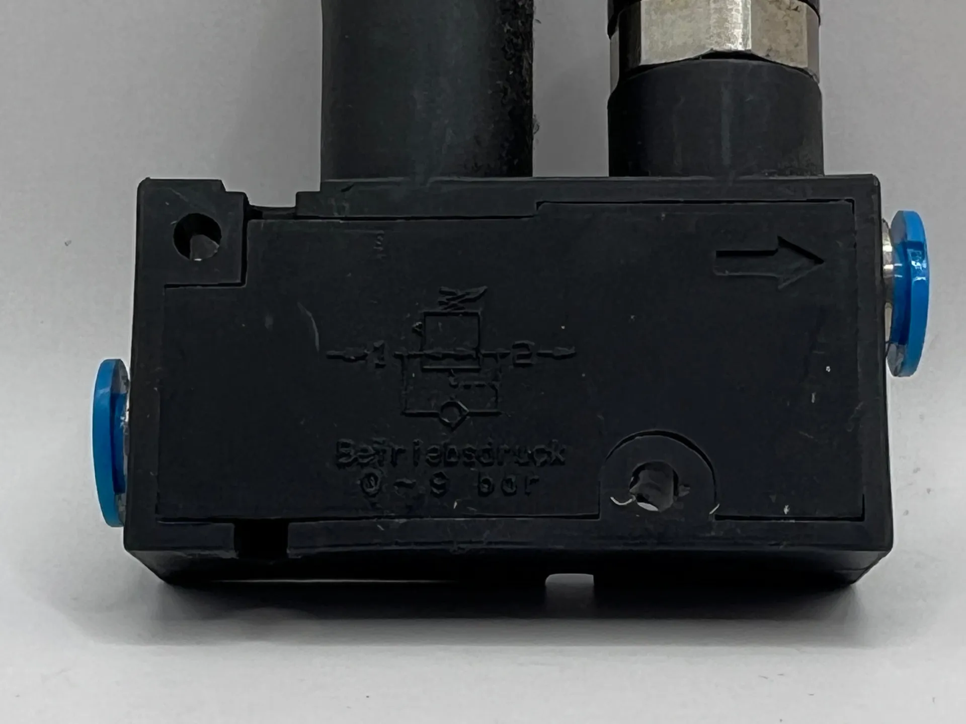 1x FESTO LRMA-QS-6 153496 Reducing Valves (LRMAQS6) - Thumbnail 6