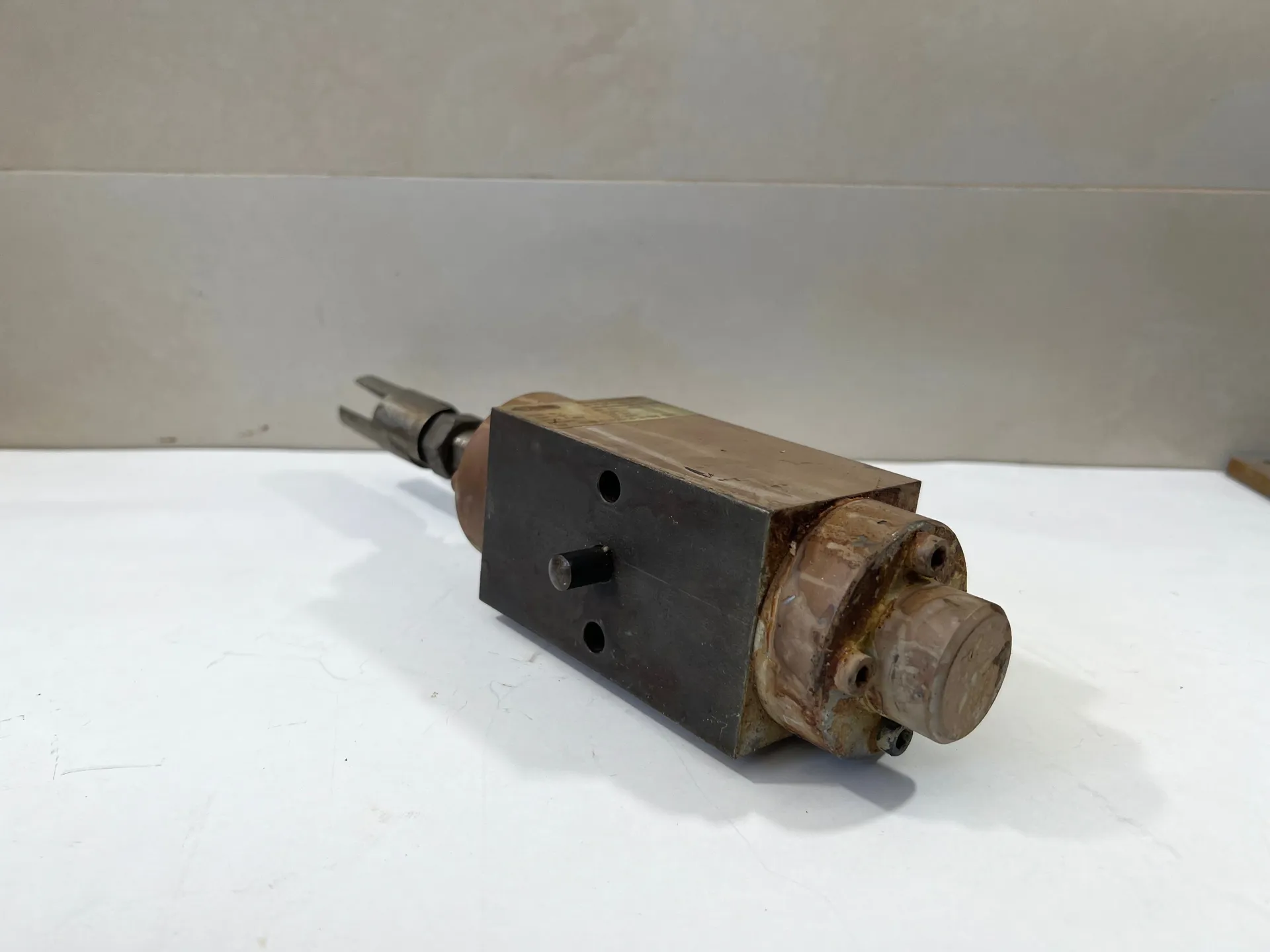 Hema-Hydraulik HZ180-013-25/18-19-DBG Hydraulic Cylinder – 180 Bar