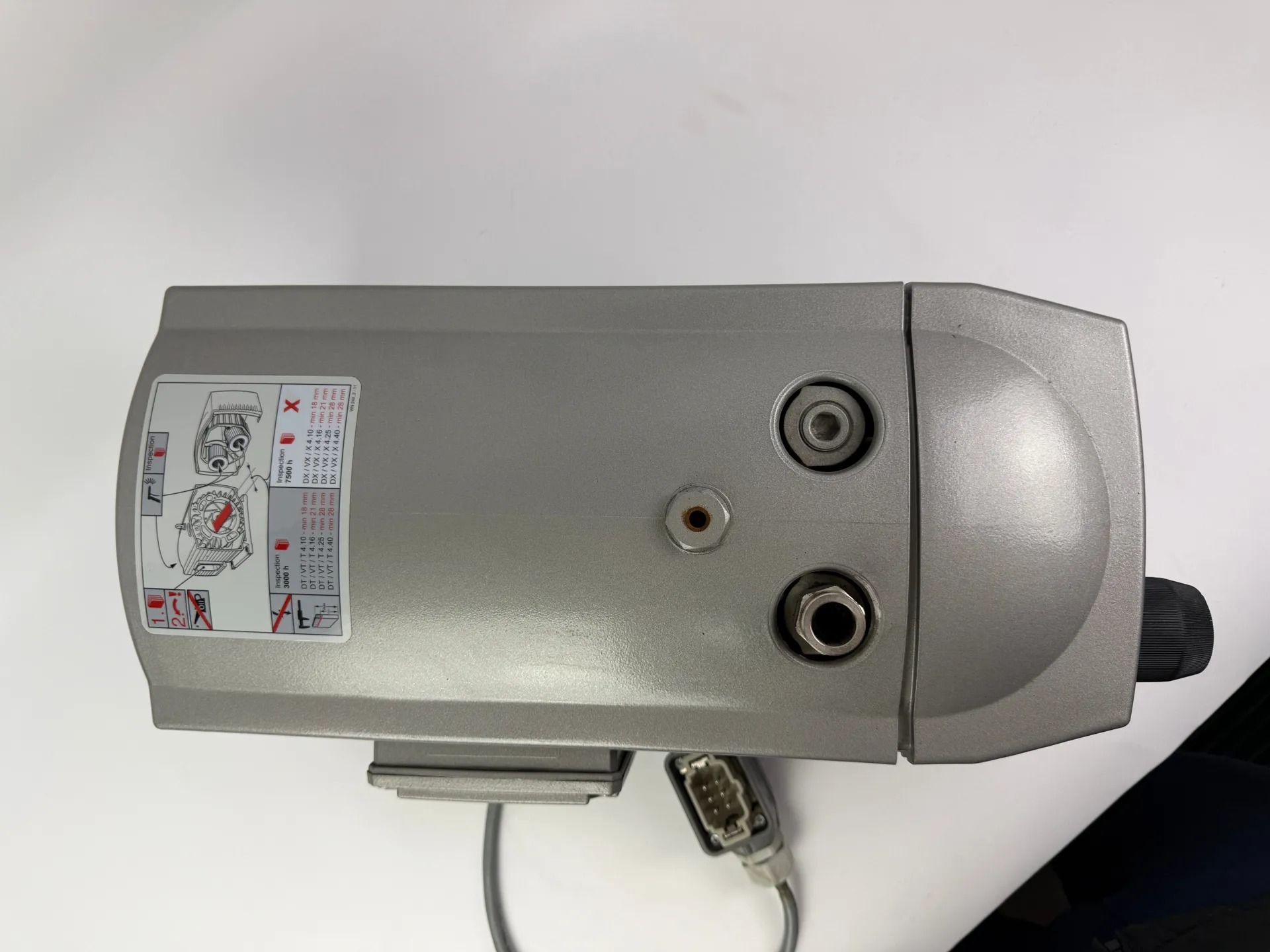 Becker VT4.16 Rotary Vane Vacuum Pump 0.55/0.70kW 3-Phase 16-19 m³/h 2017 - Thumbnail 4