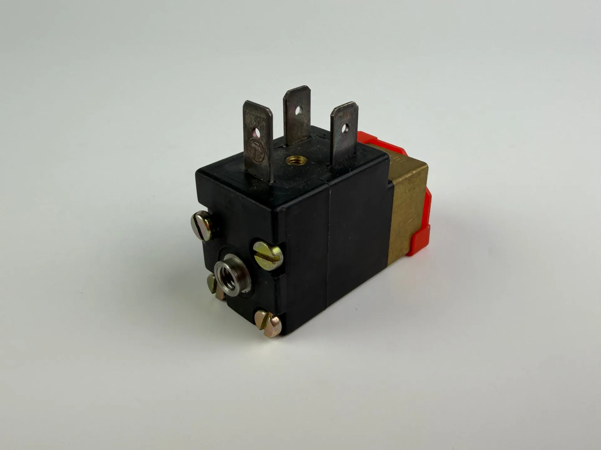 1x Burkert 0301 C 1,6 NBR MS Solenoid Valve – Part No. 042870 - Thumbnail 6