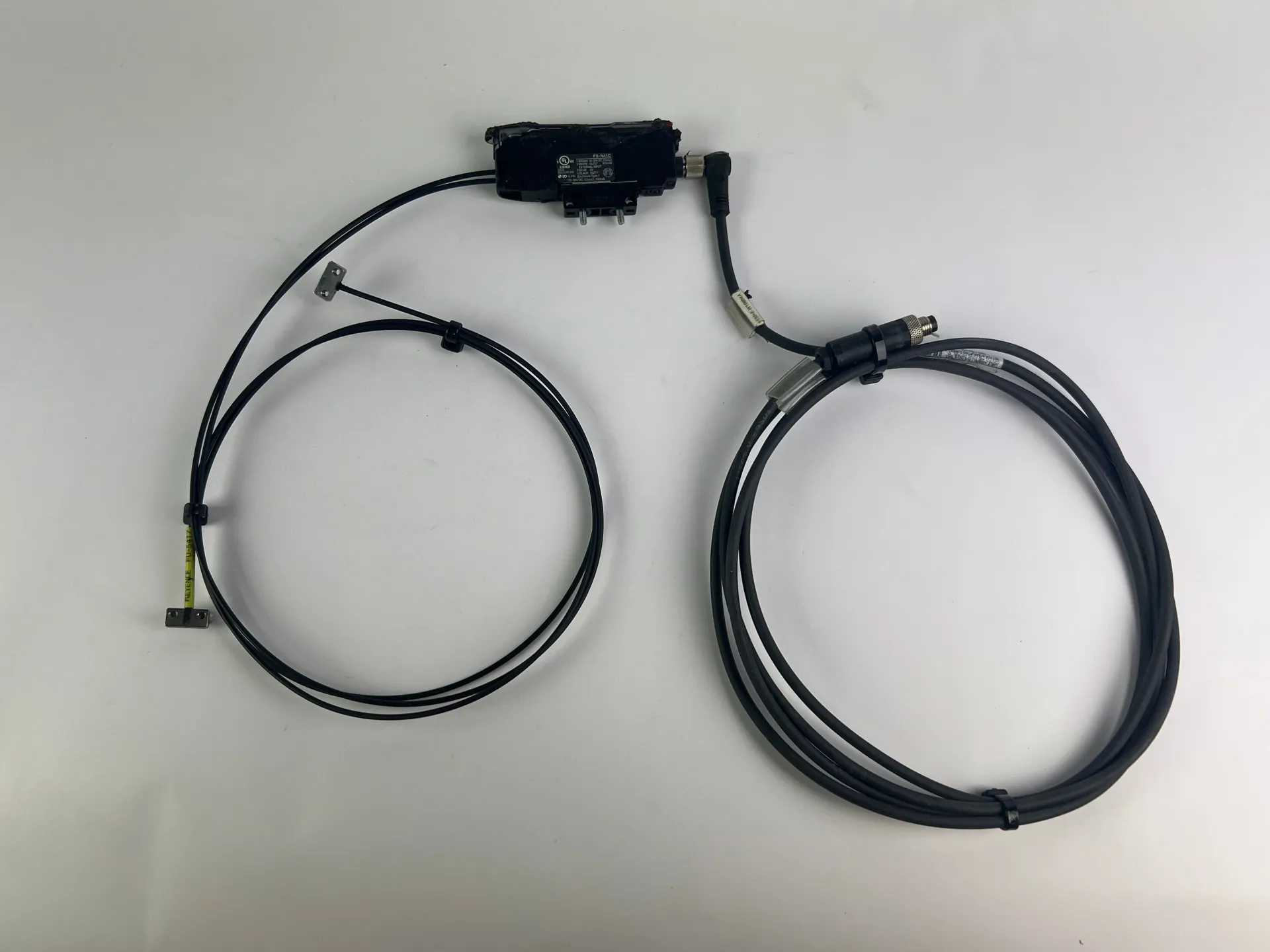 Keyence FS-N41C Fiber Sensor Amplifier + 2x FU-54TZ Fiber Units + 220cm Cable - Thumbnail 2