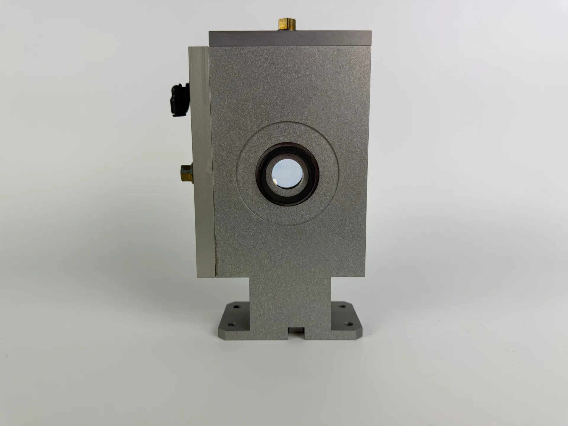 1x Rofin 101 112 229 Cooled Laser In-Beam Focuser Lens / Filter Module - Thumbnail 6