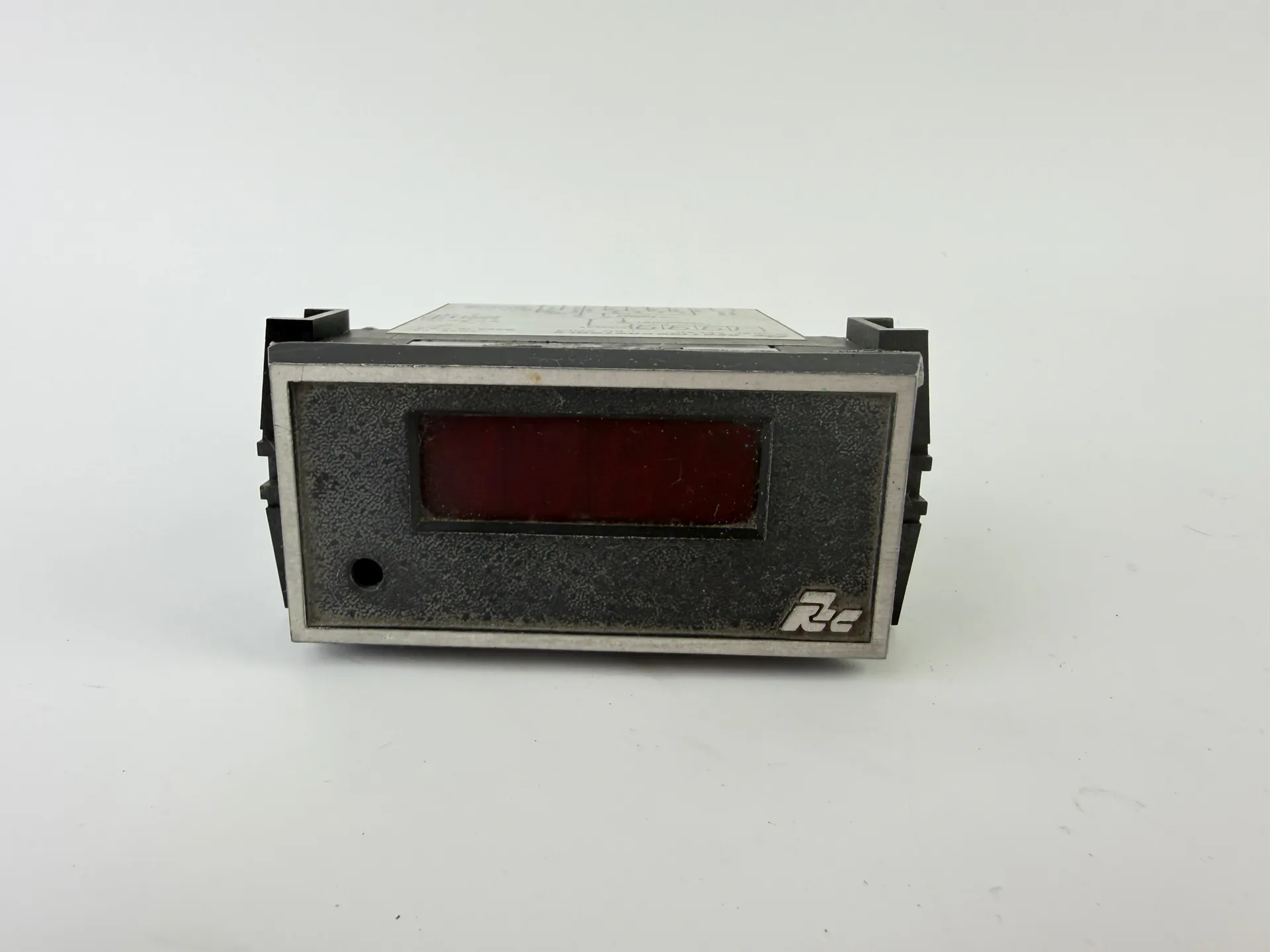 Red Lion APLVD400 Panel Meter DC Voltmeter Digital Display APLVD USA - Thumbnail 3