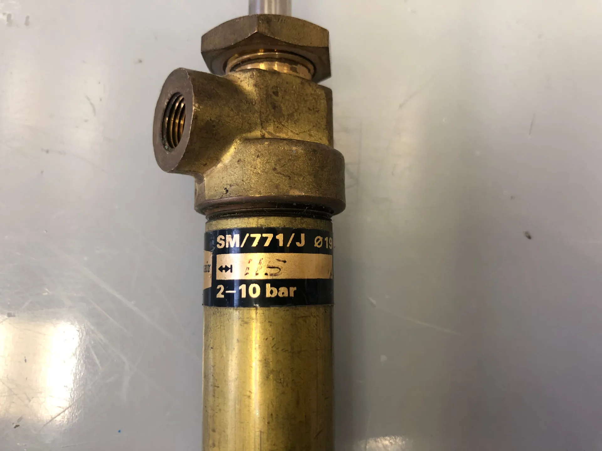Martonair SM/771/J Pneumatic Cylinder - Thumbnail 4