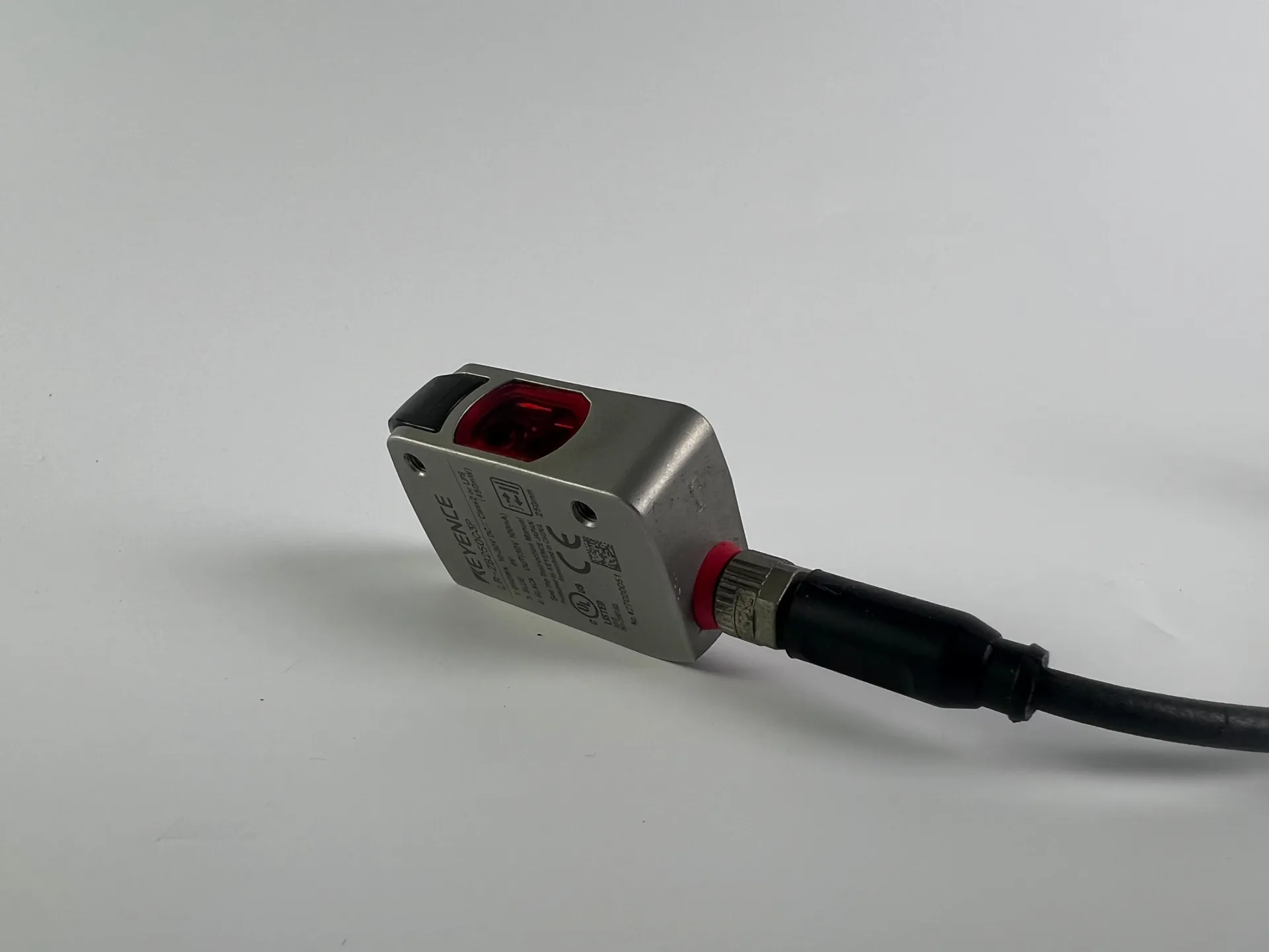 1x Keyence LR-ZB250C3P Laser Sensor + 500cm Cable - Thumbnail 6